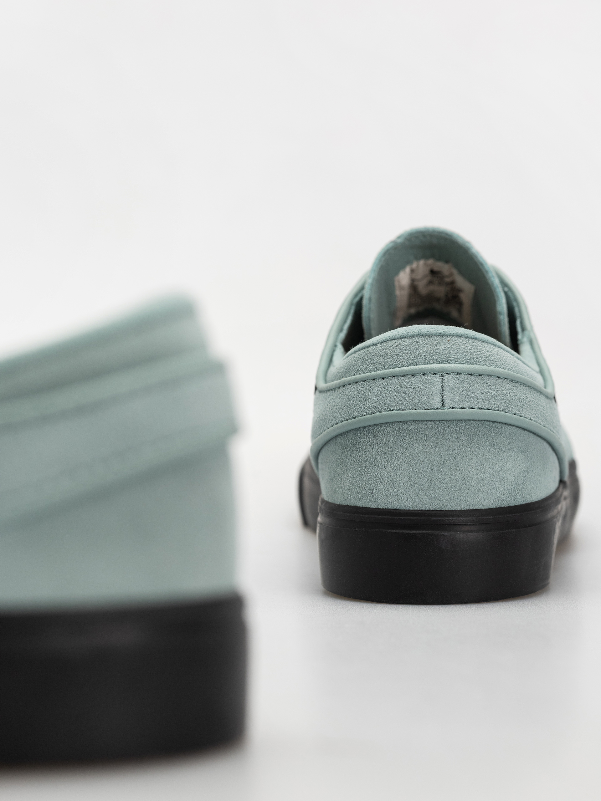 Topánky Nike SB Zoom Janoski OG+ (cannon/black black gum light brown)
