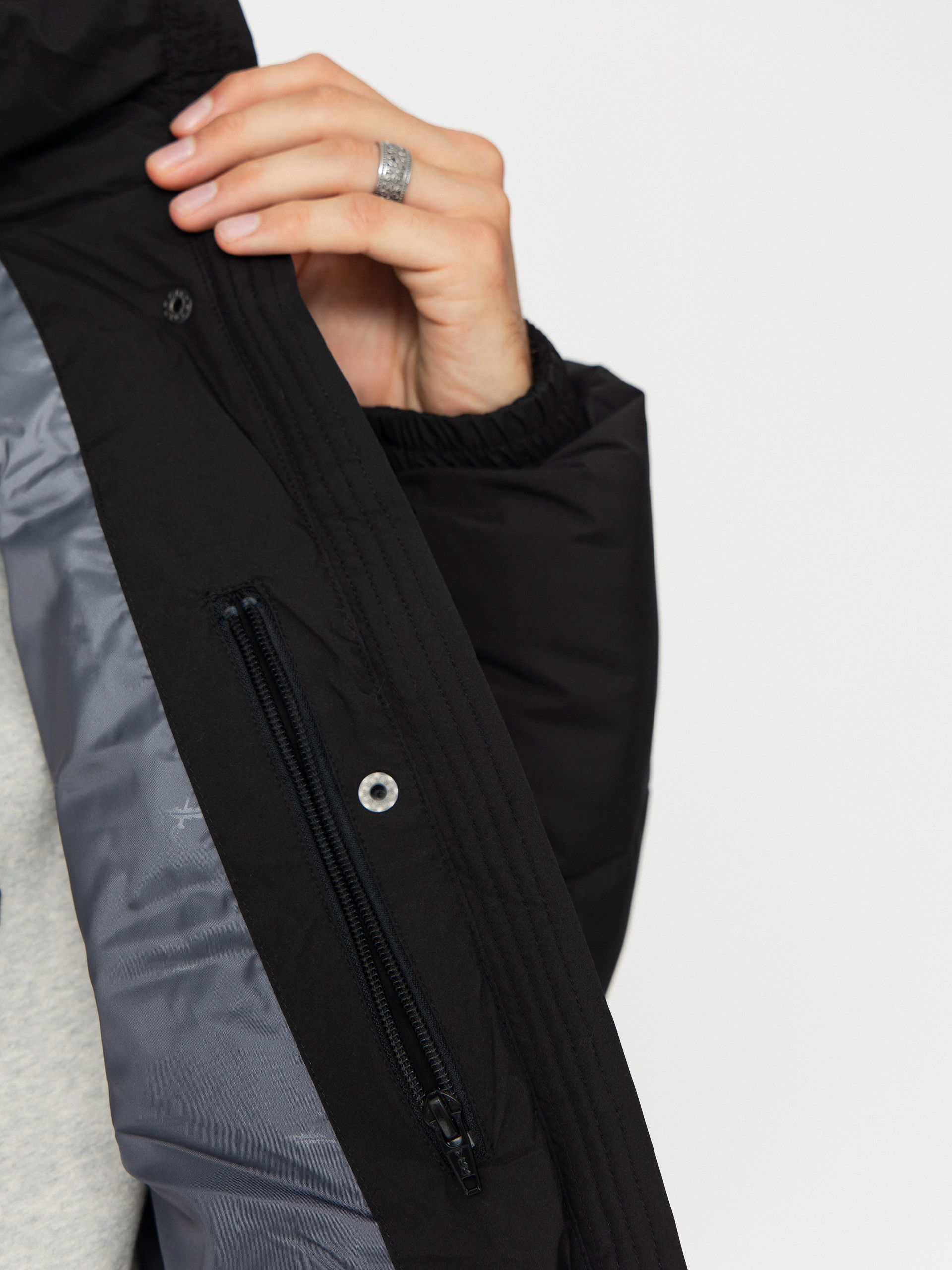 Bunda Iriedaily Carlo Puffer (black)