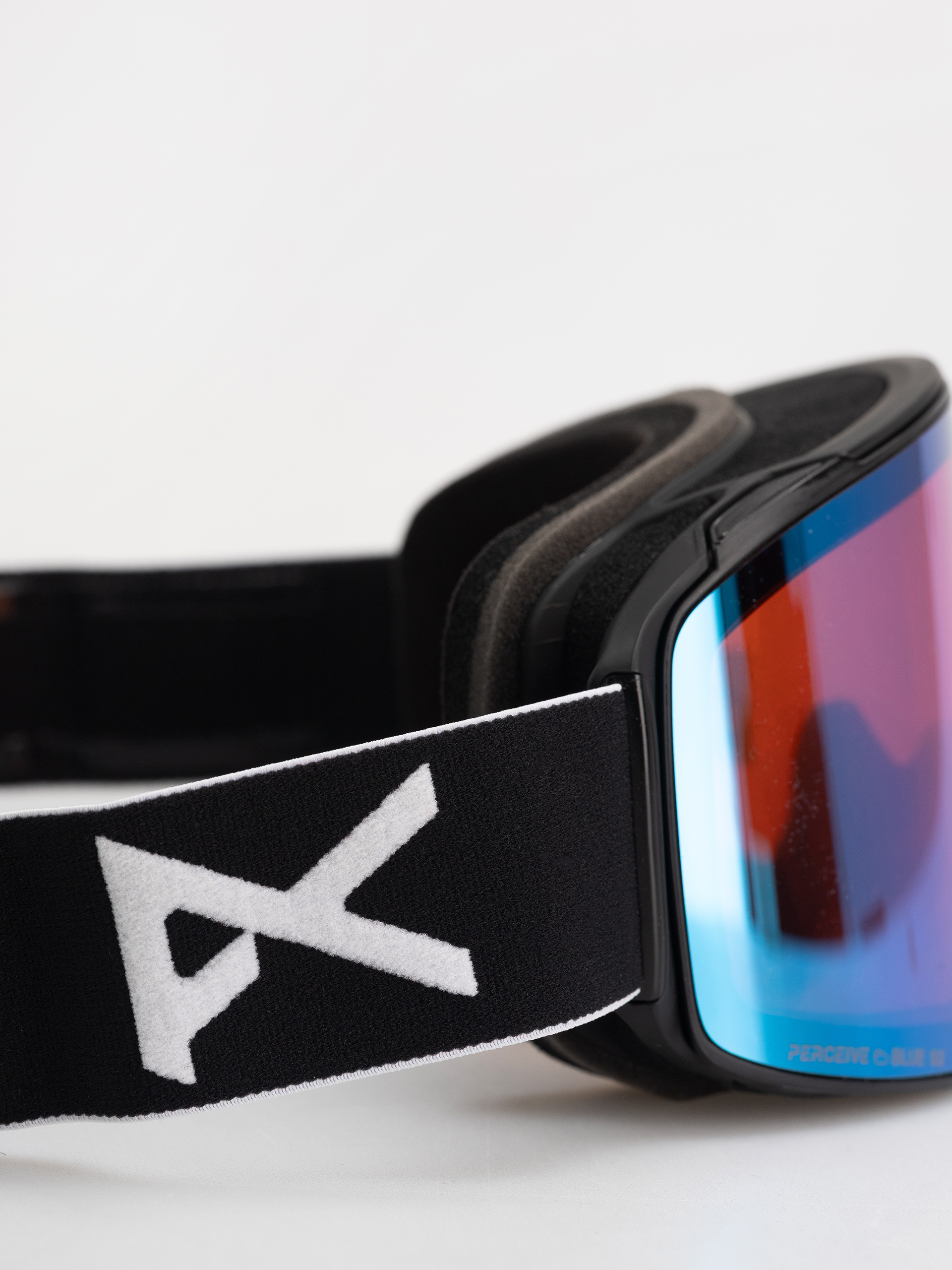 Snowboardové okuliare Anon M4 Cylindrical Mfi (black/perceive variable blue)