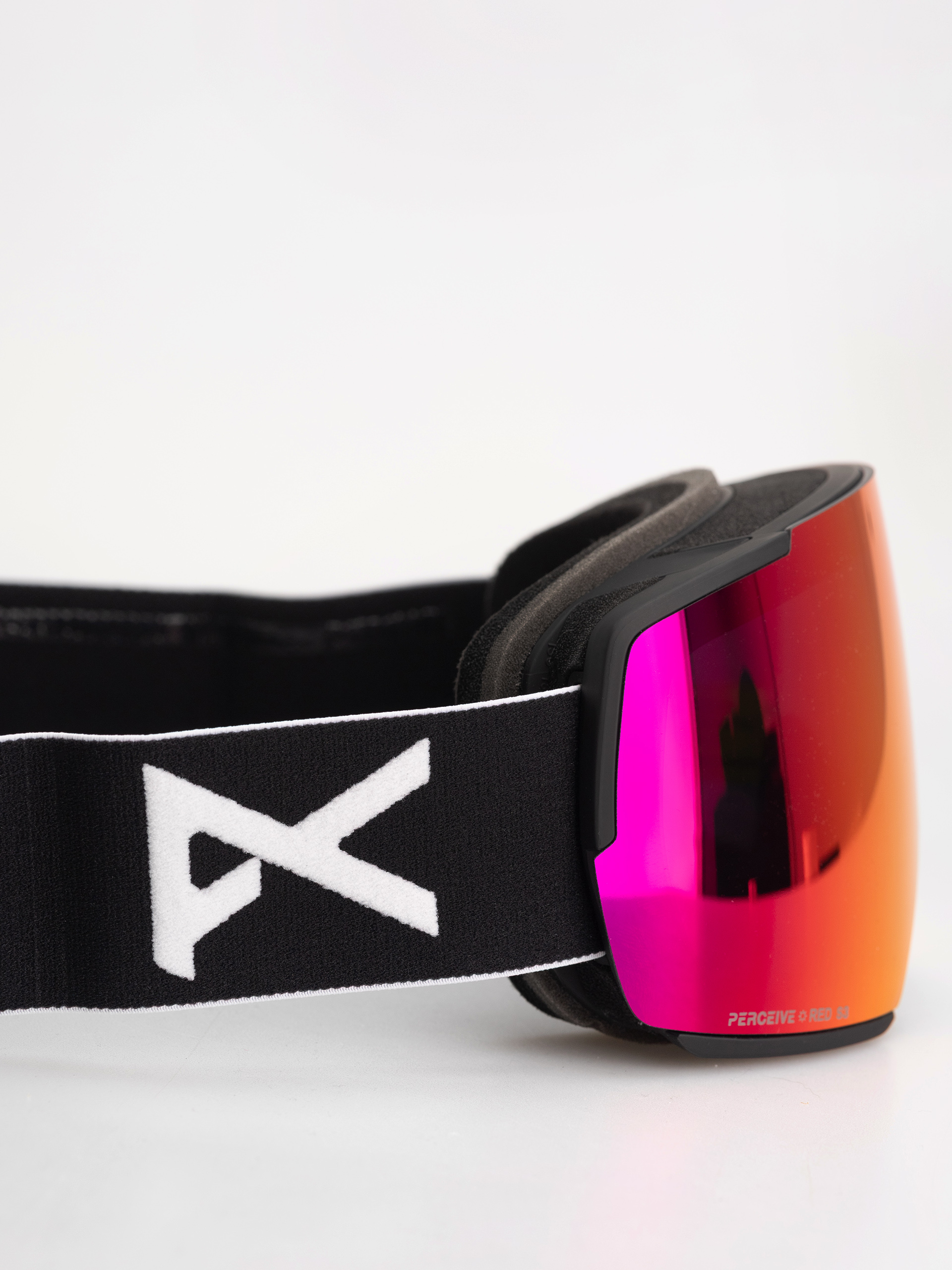 Snowboardové okuliare Anon M5 (black/perceive sunny red)