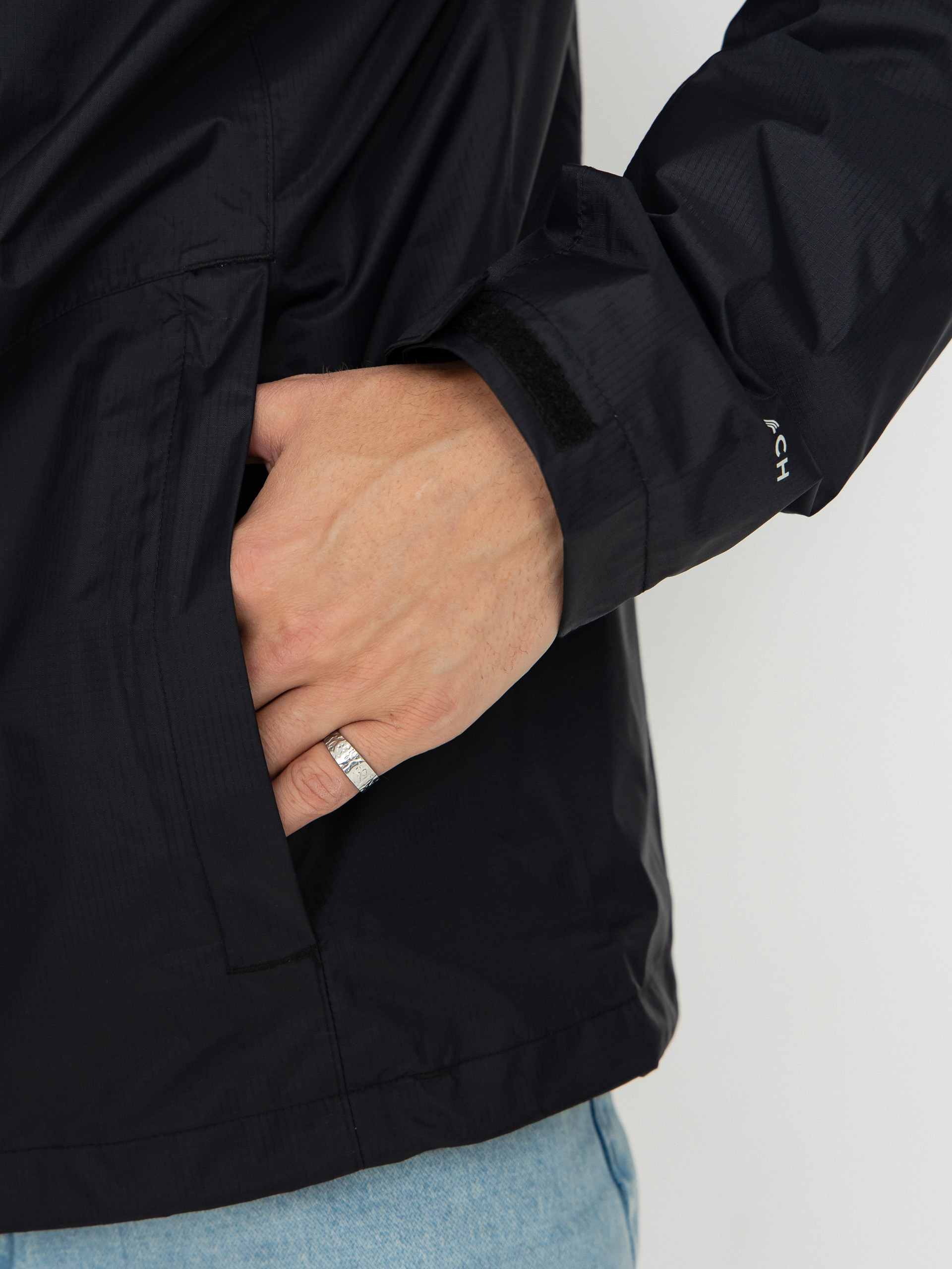 Bunda Columbia Pouring Adventure III (black)