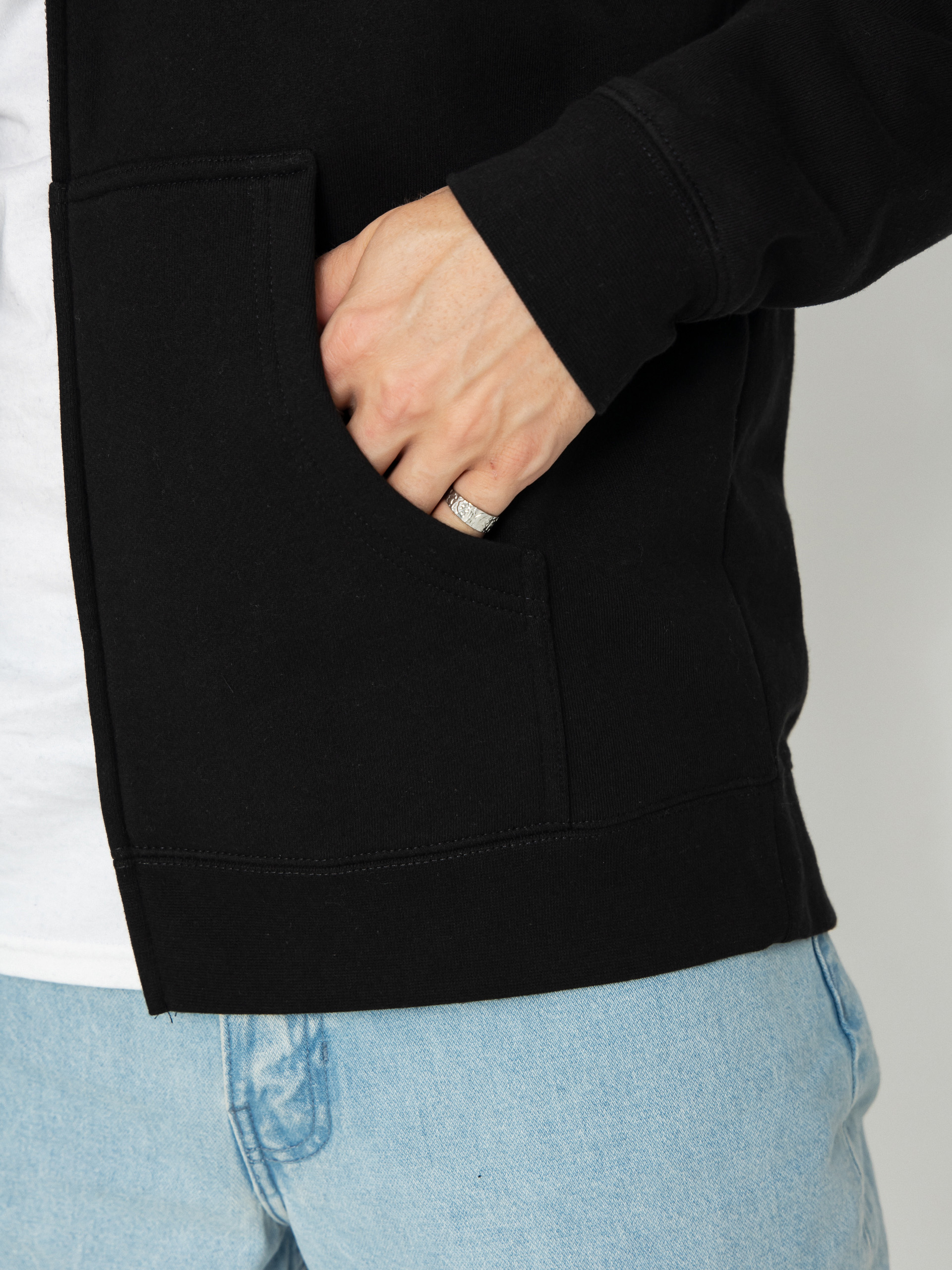 Mikina s kapucňou Antihero Lil Pigeon Emb ZHD (black w/multi color embroidery)