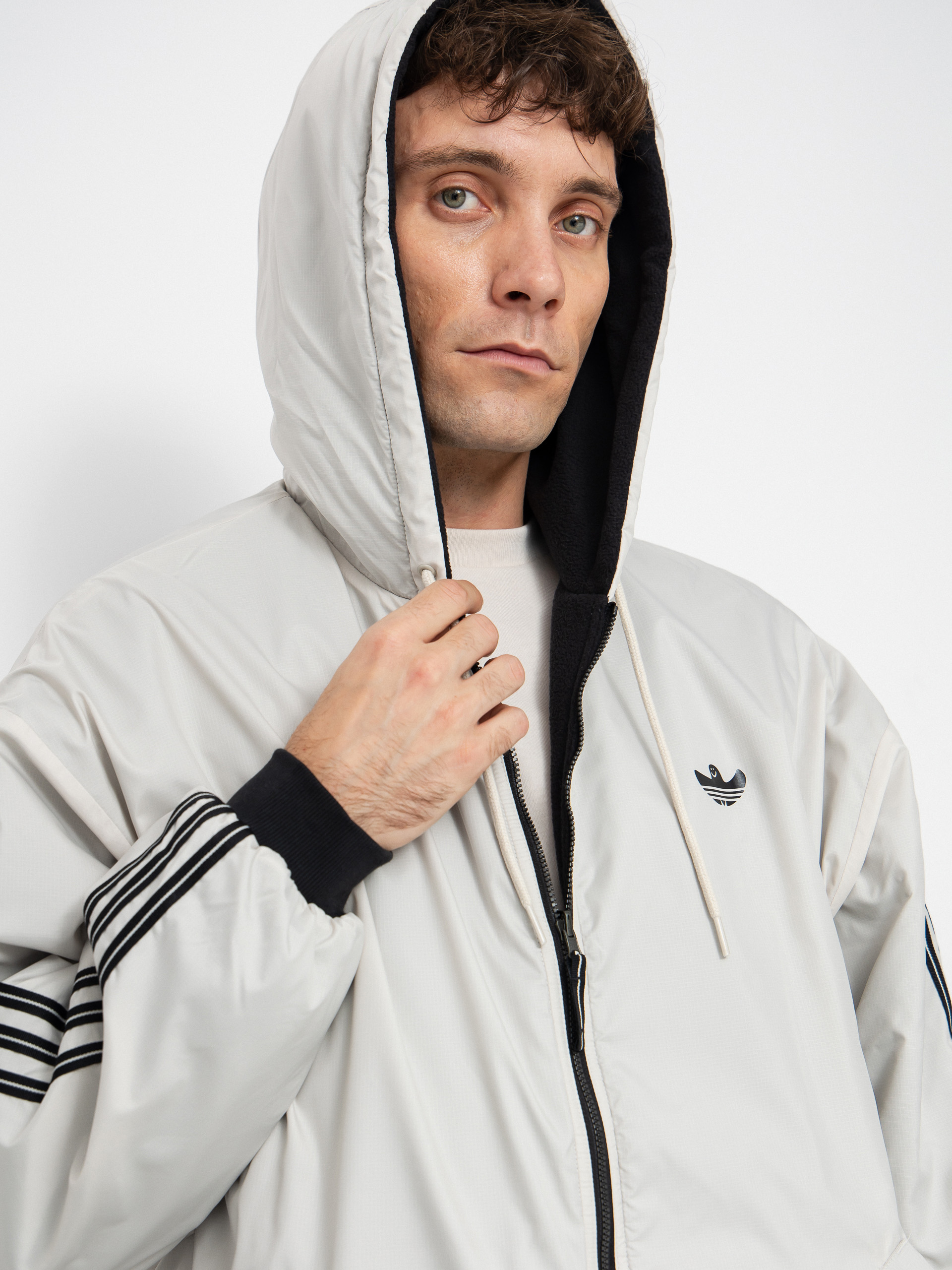 Bunda adidas Shmoo Rev (alumin/black)