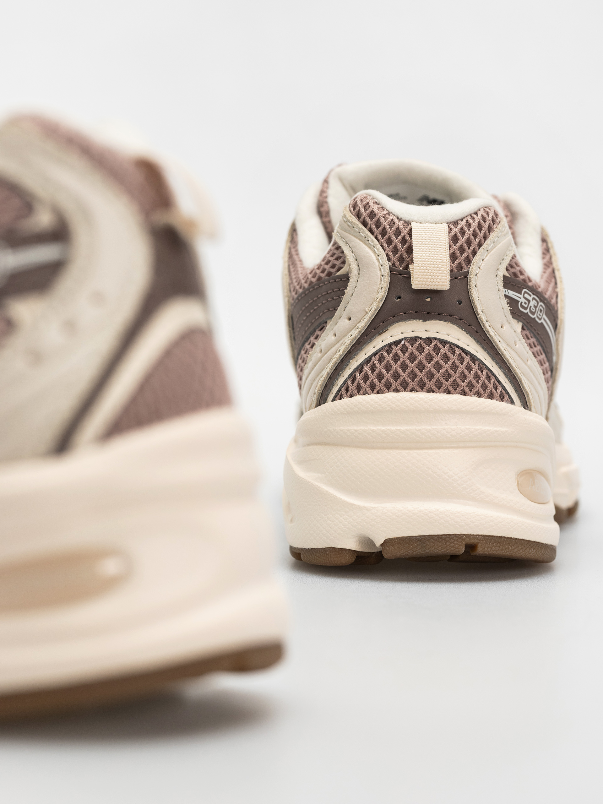 Topánky New Balance 530 (bisque)