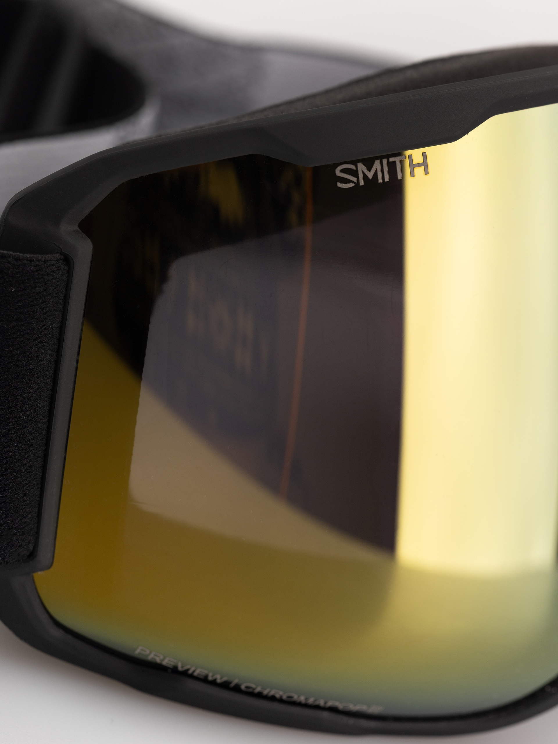 Snowboardové okuliare Smith Preview (black/chromapop sun black gold mirror)