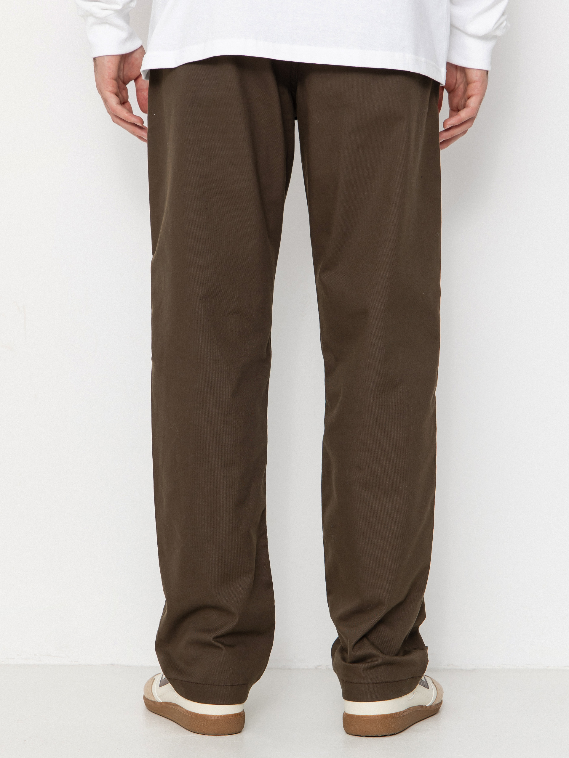 Nohavice Vans Authentic Chino Relaxed (coal brown)
