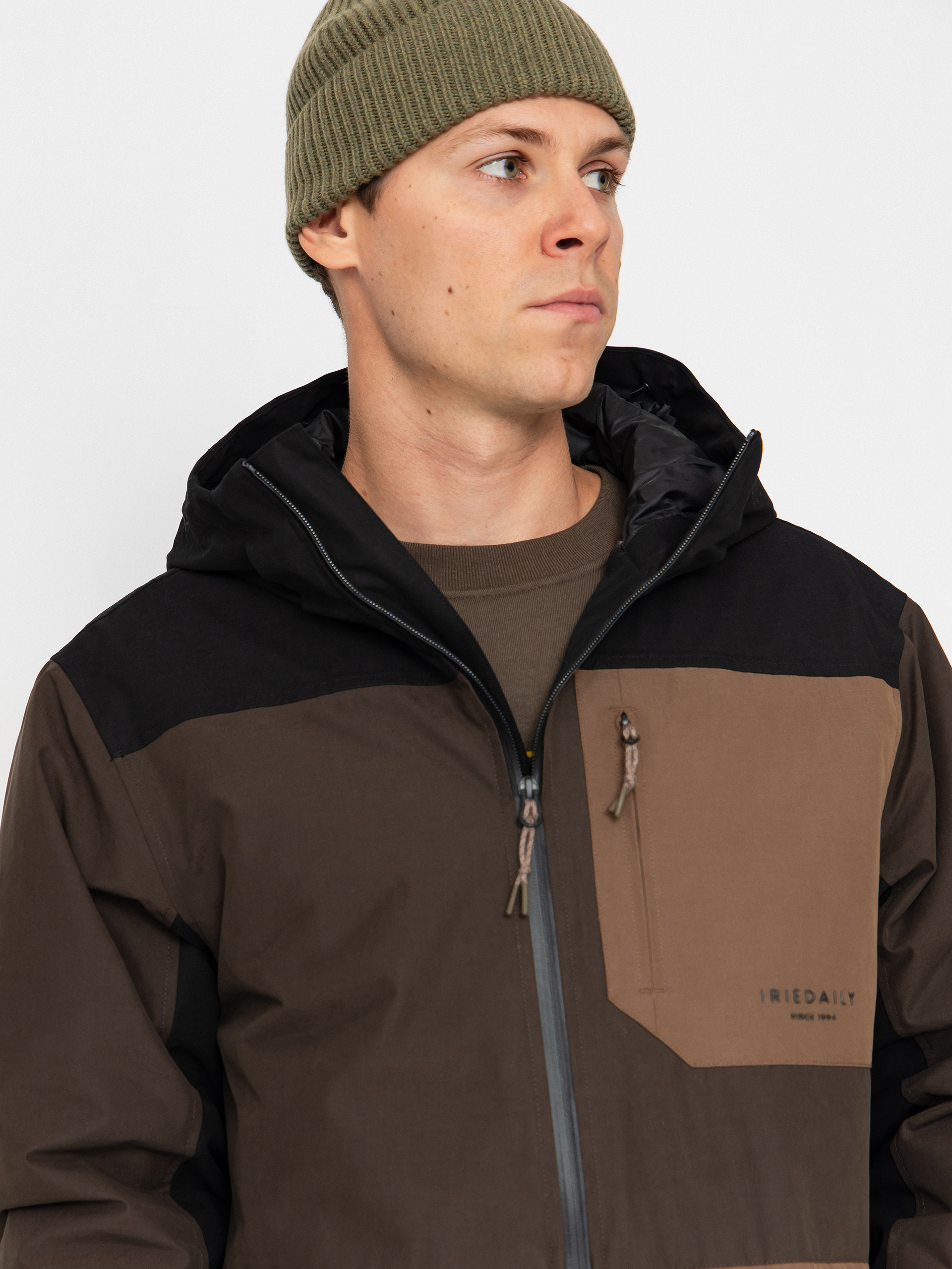 Bunda Iriedaily Nilas Anorak (dark coffee)