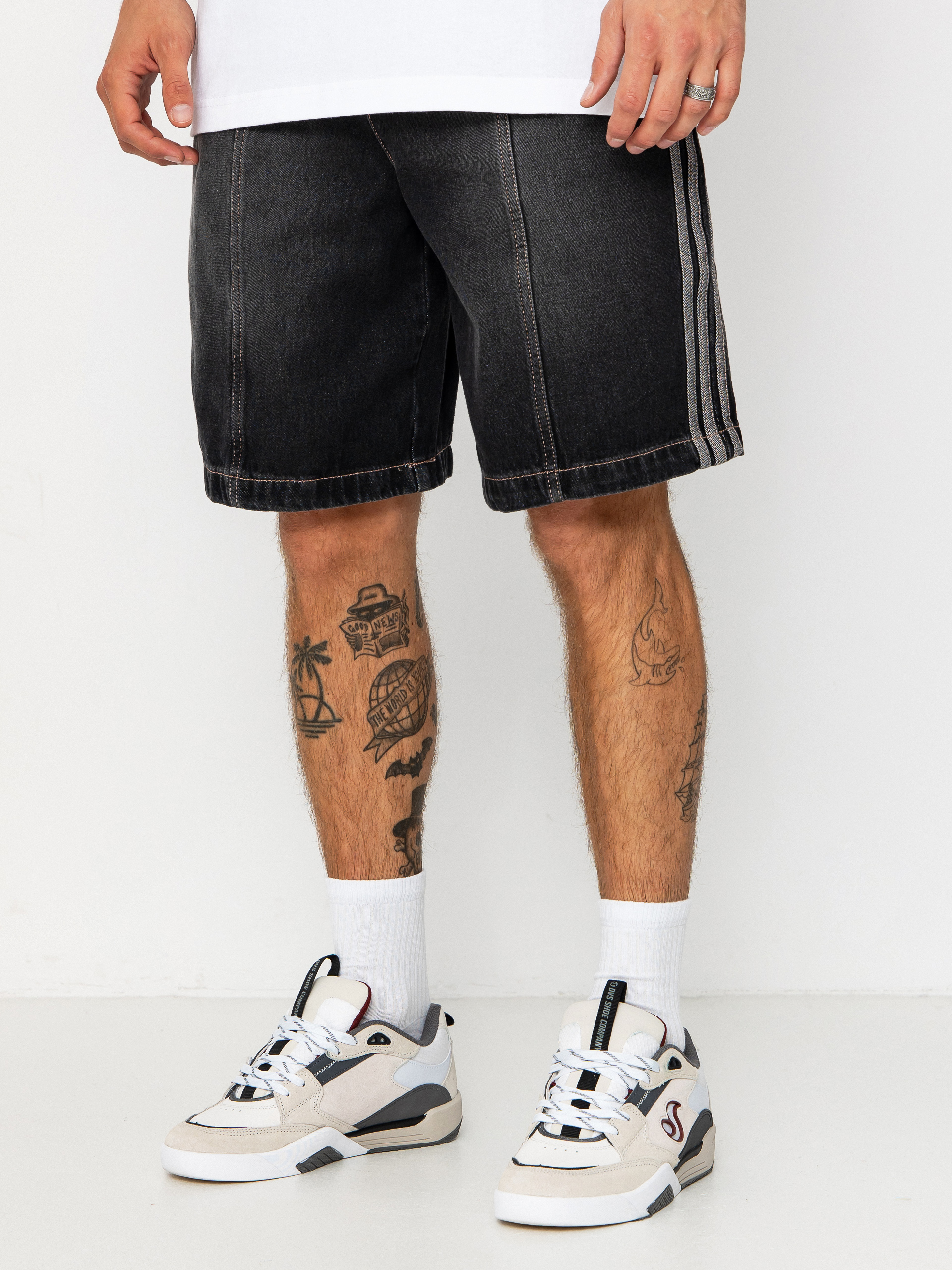 Kraťasy adidas Tyshawn (black)