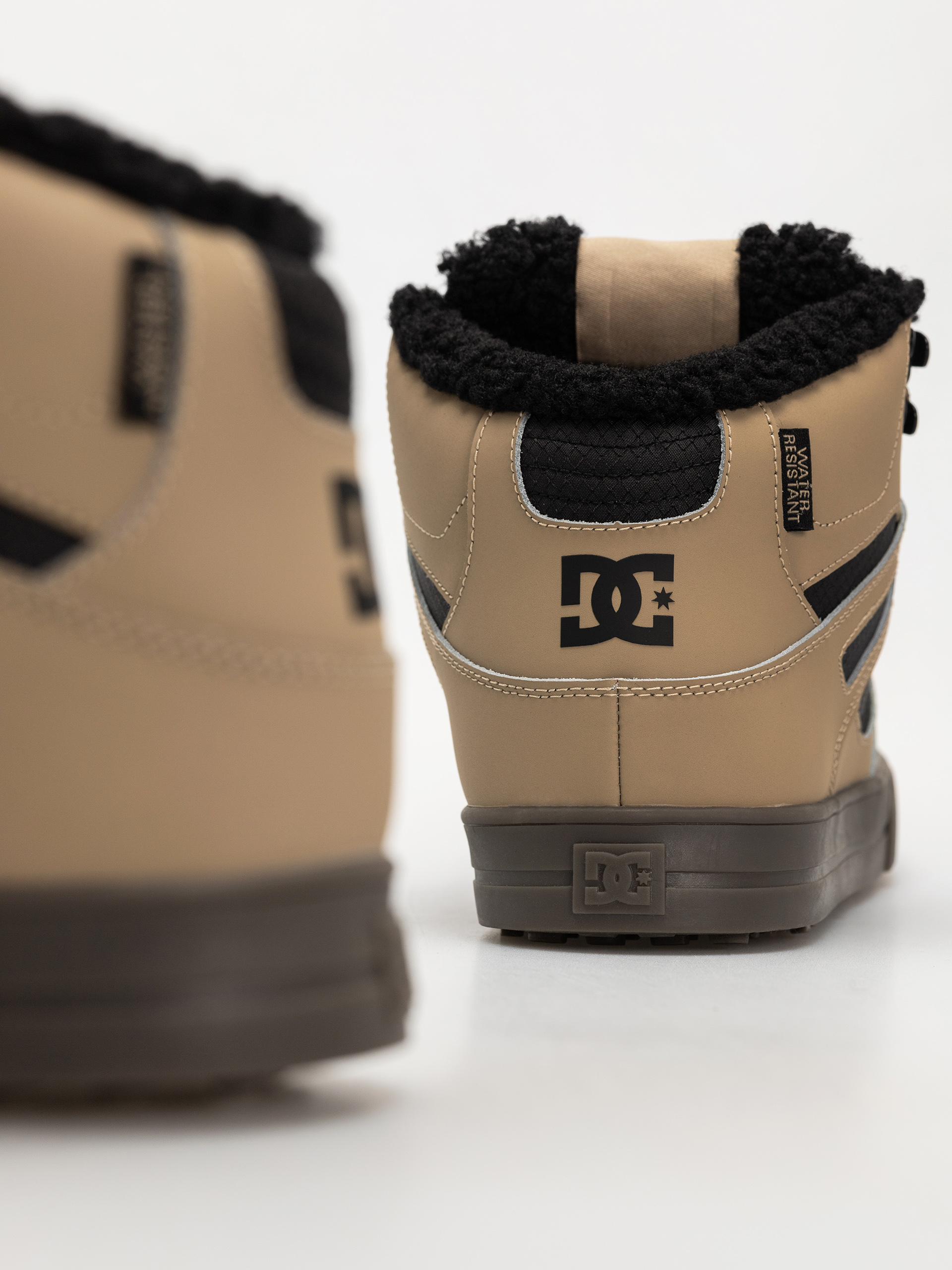 Topánky DC Pure High Top Wc Wnt (tan/black)