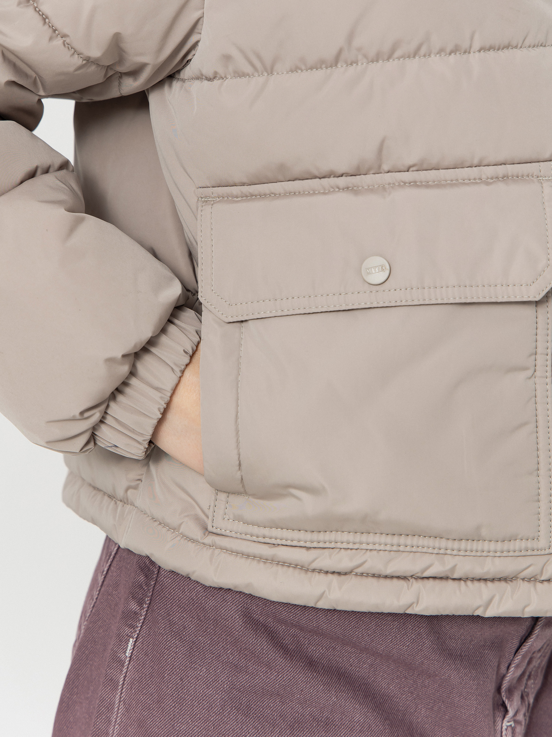 Bunda Vans Mte Aubrey Primaloft Puffer Wmn (mushroom)