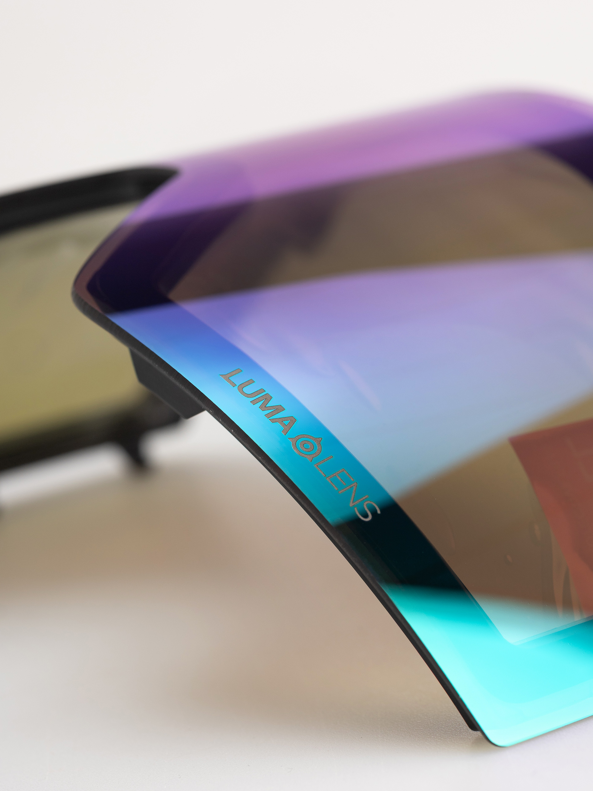 Náhradné sklá k okuliarom Dragon RVX MAG (lumalens green ion)