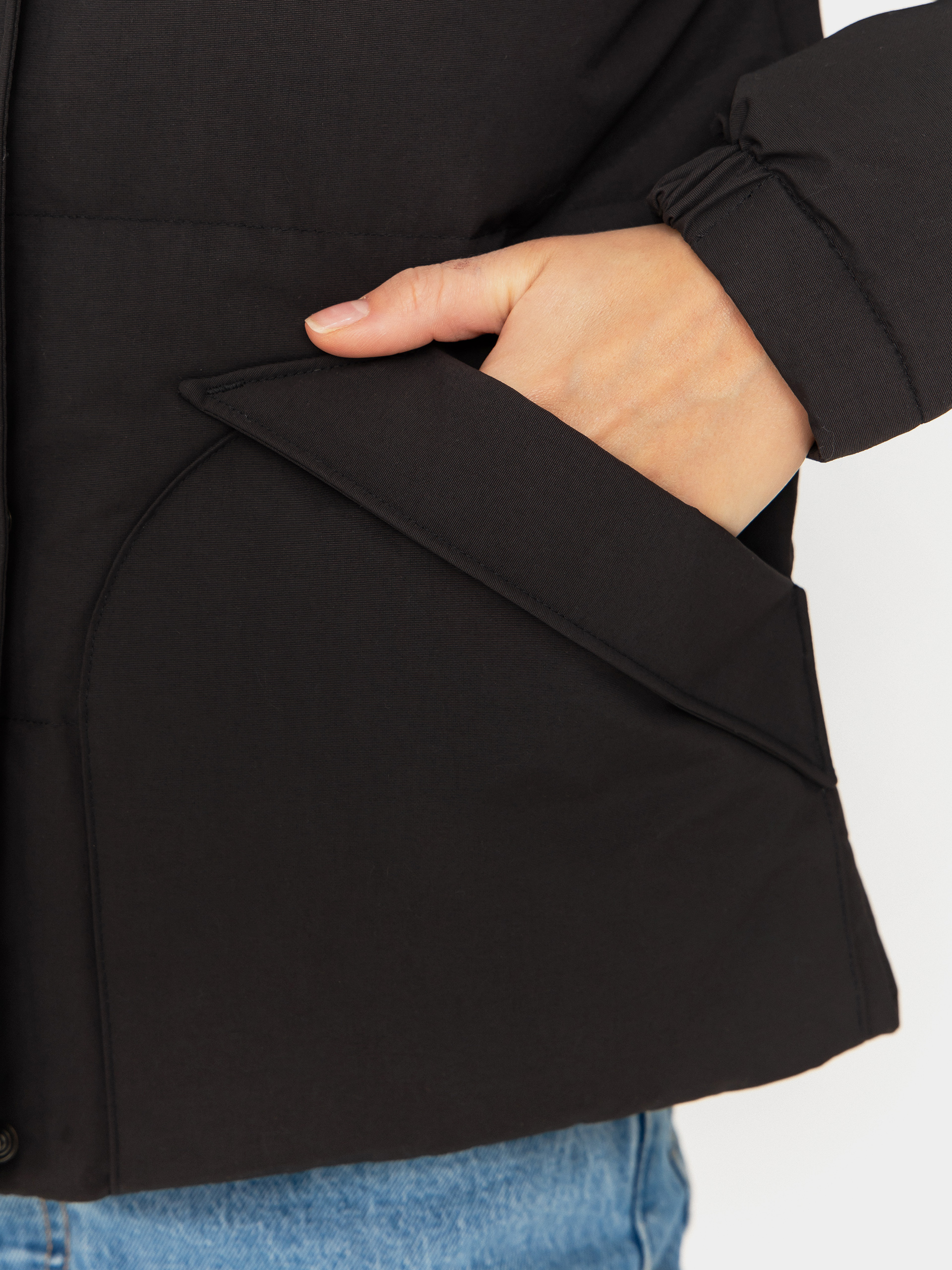 Bunda Patagonia Downdrift Wmn (black)