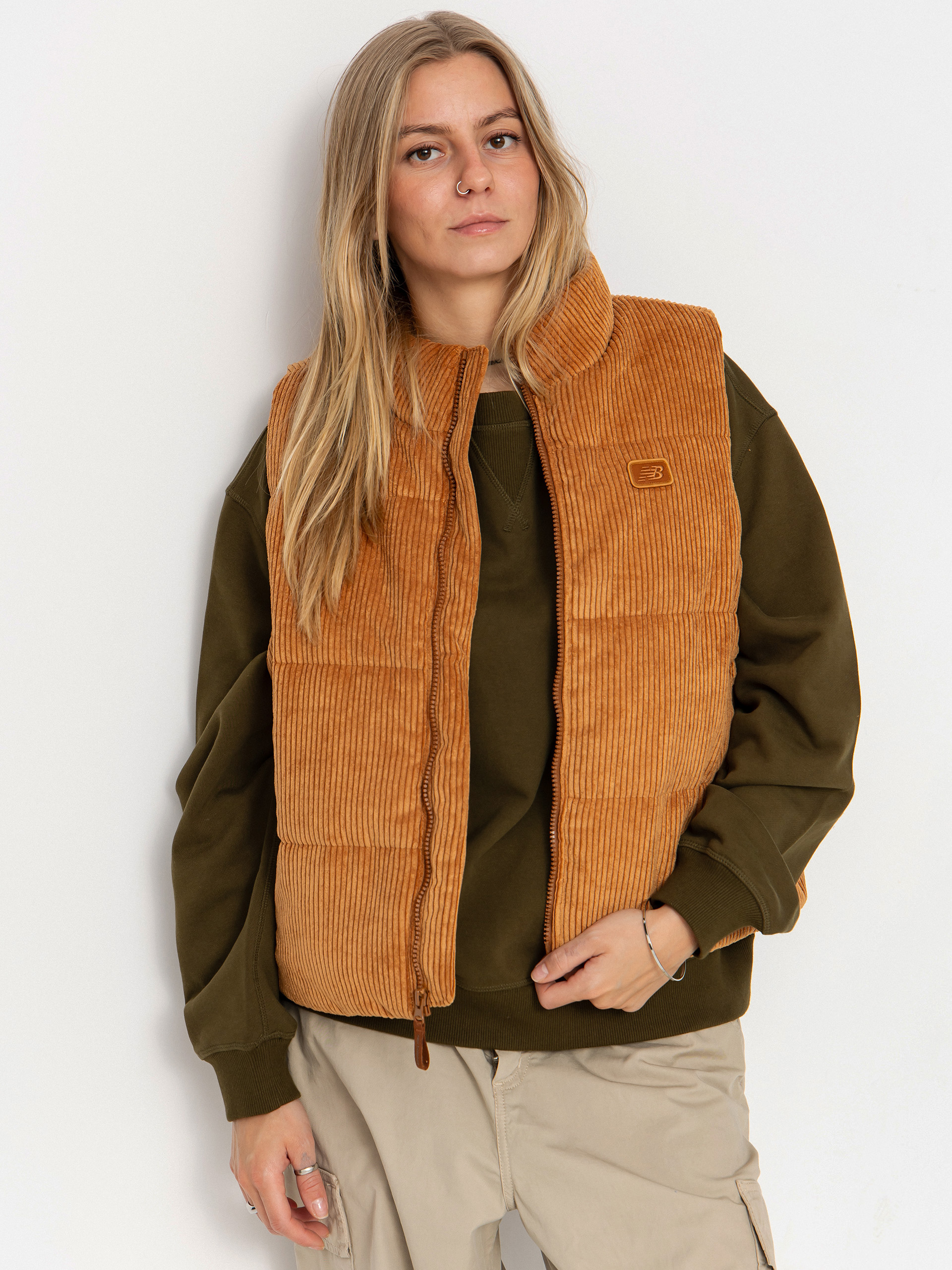 Vesta New Balance Wide Wale Corduroy Wmn (brown)