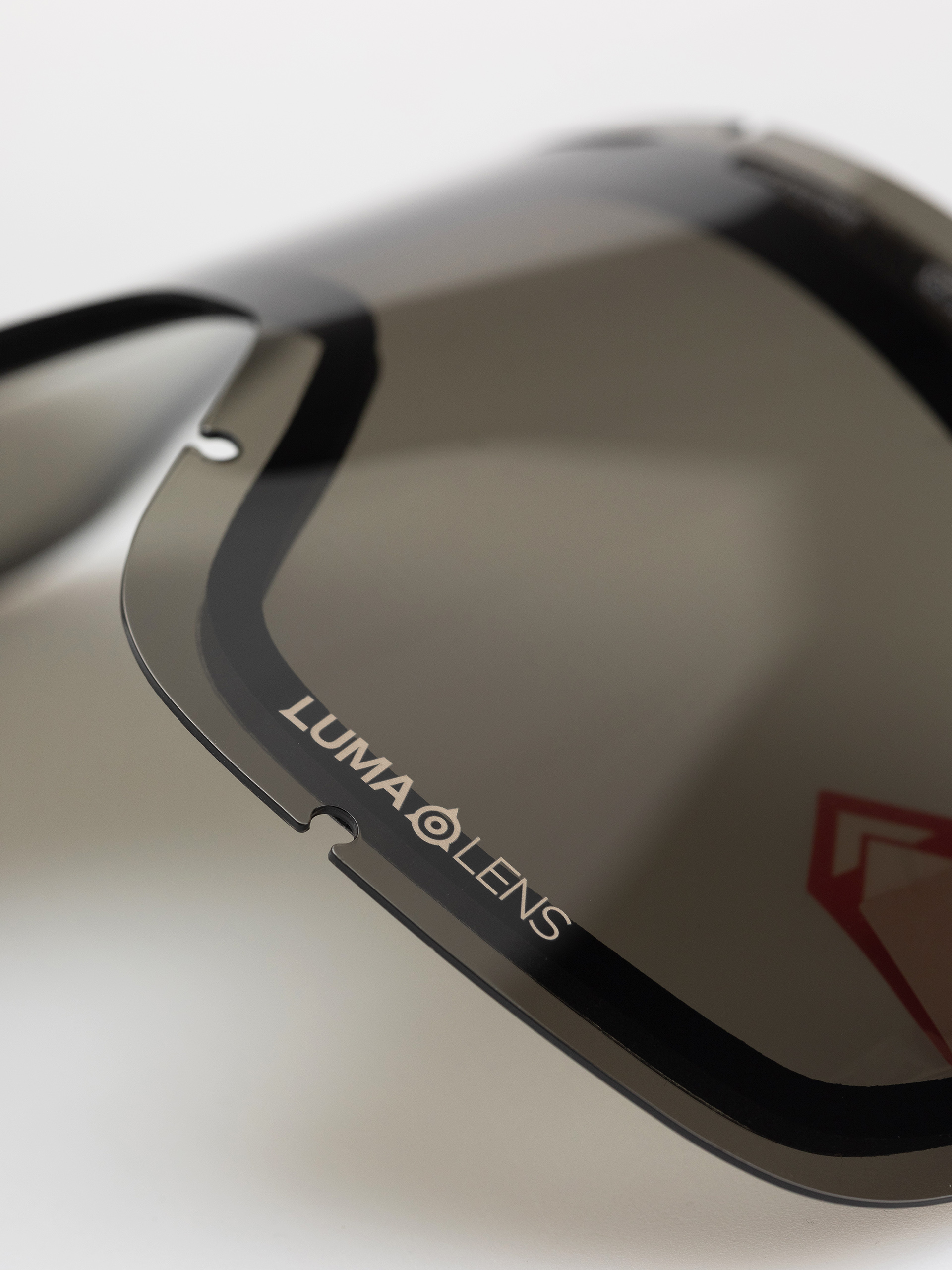 Náhradné sklá k okuliarom Dragon D1 (lumalens dark smoke)