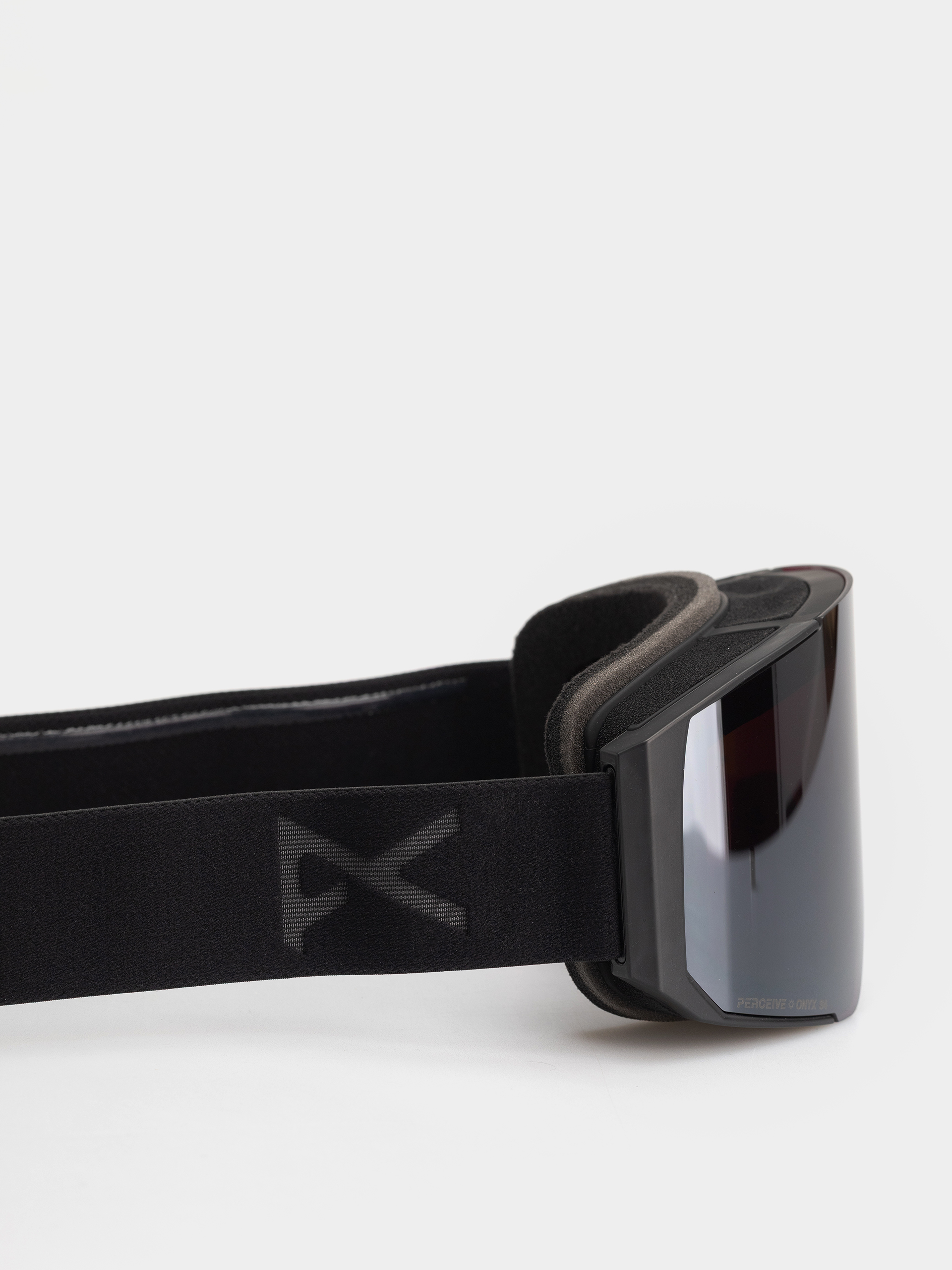 Snowboardové okuliare Anon Sync (smoke/perceive sunny onyx)