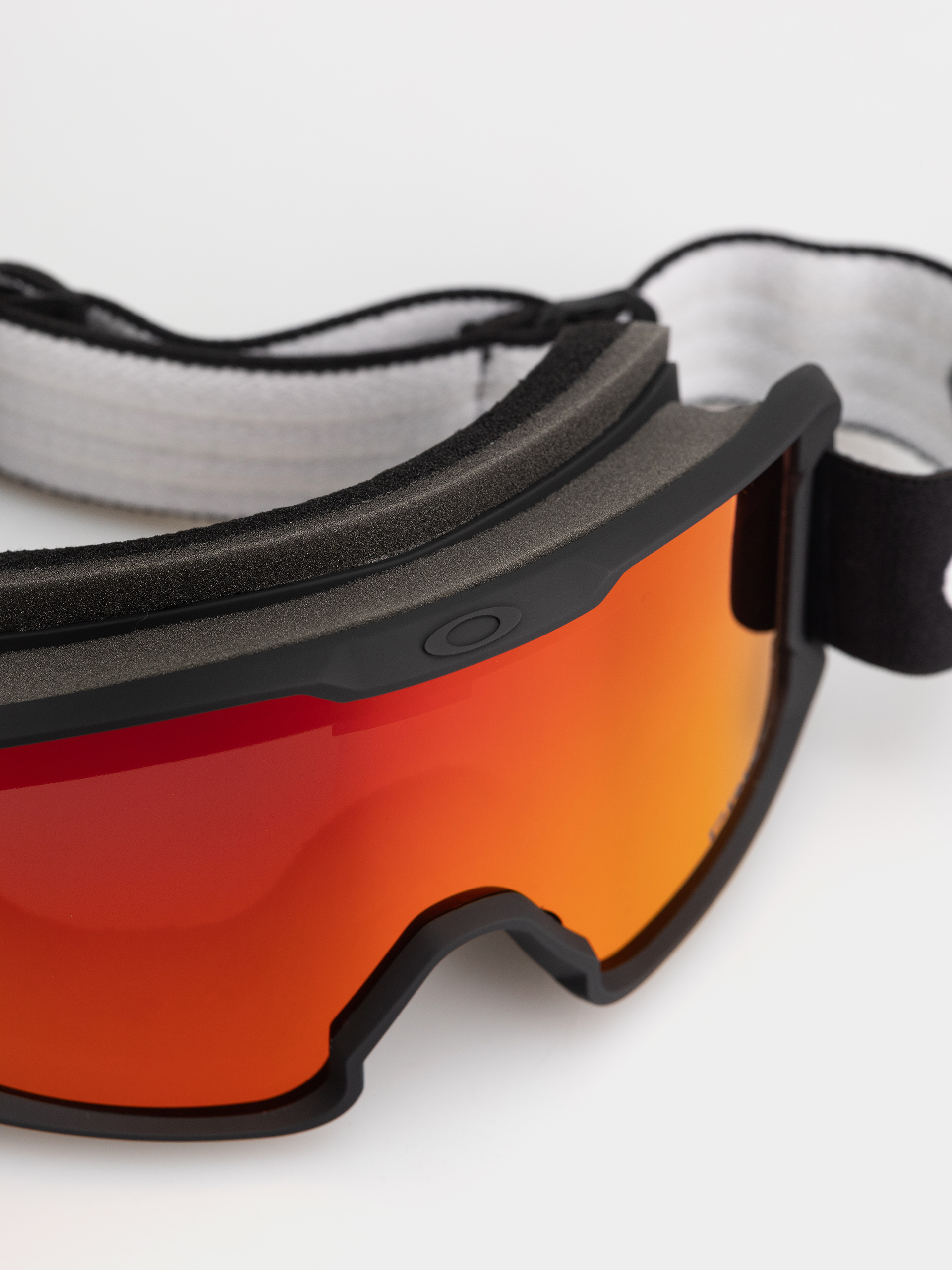 Snowboardové okuliare Oakley Line Miner S JR (matte black/prizm snow torch iridium)