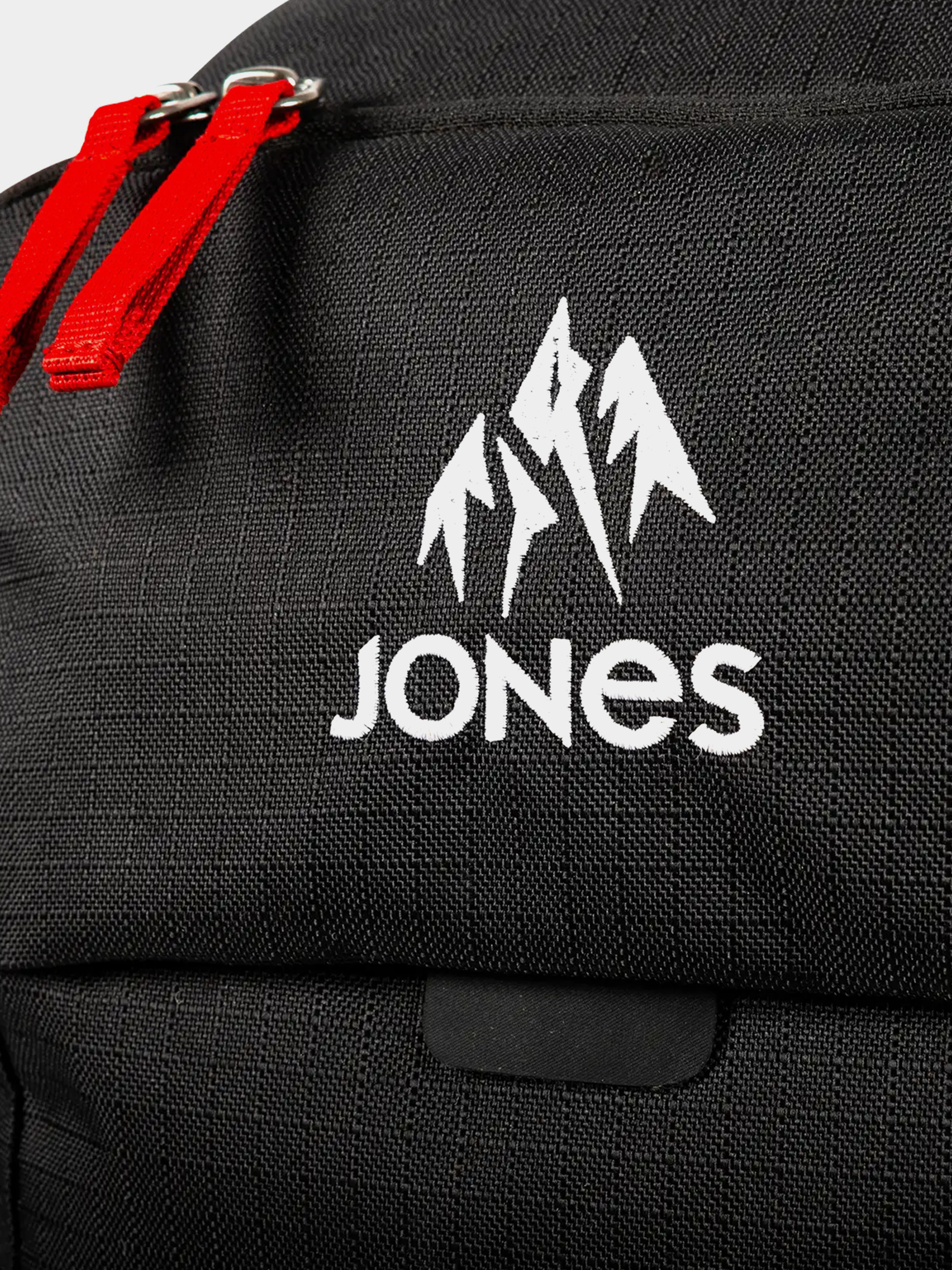 Batoh Jones Snowboards Further 25L (stealth black)