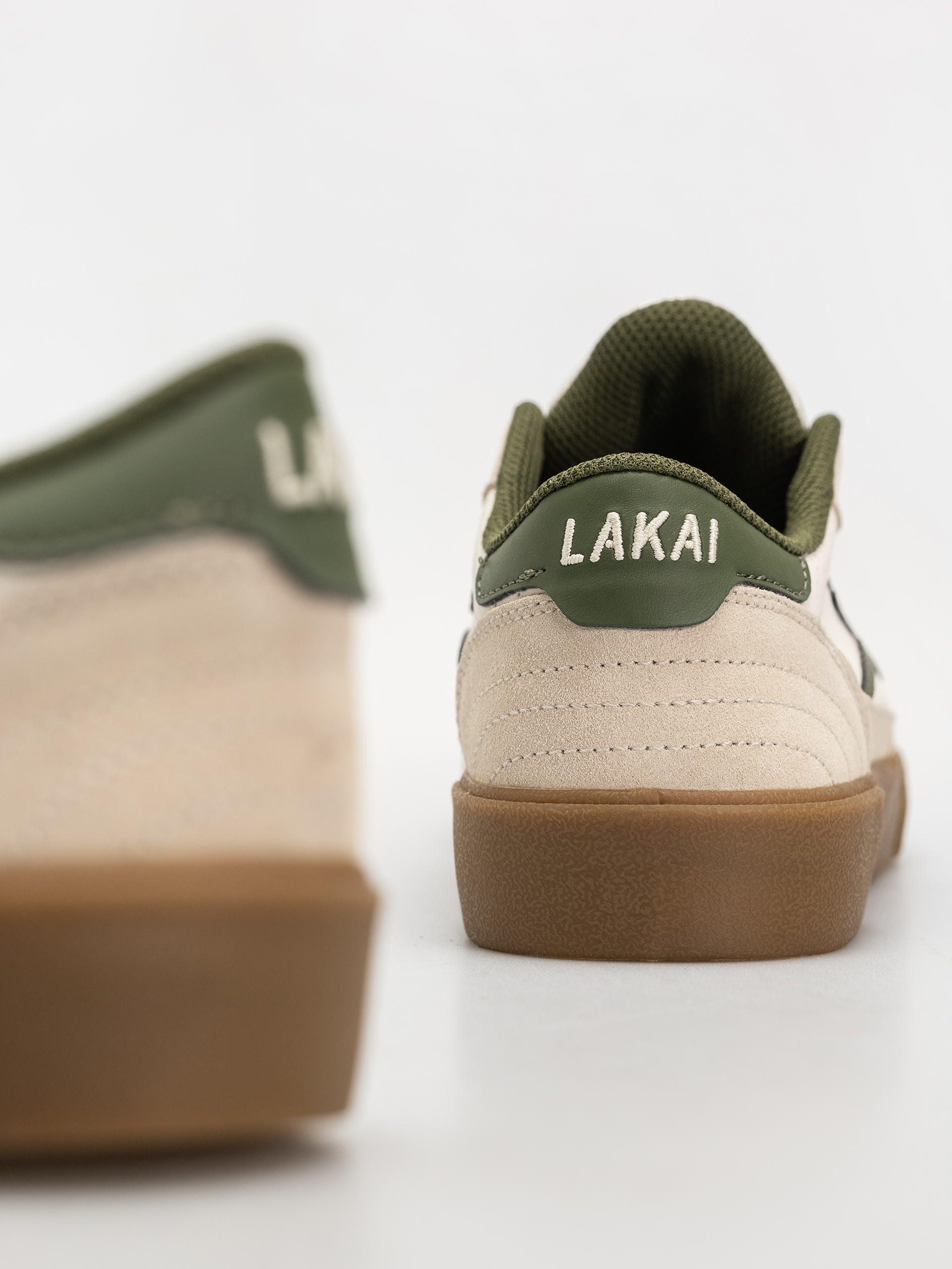 Topánky Lakai Cambridge (cream suede)