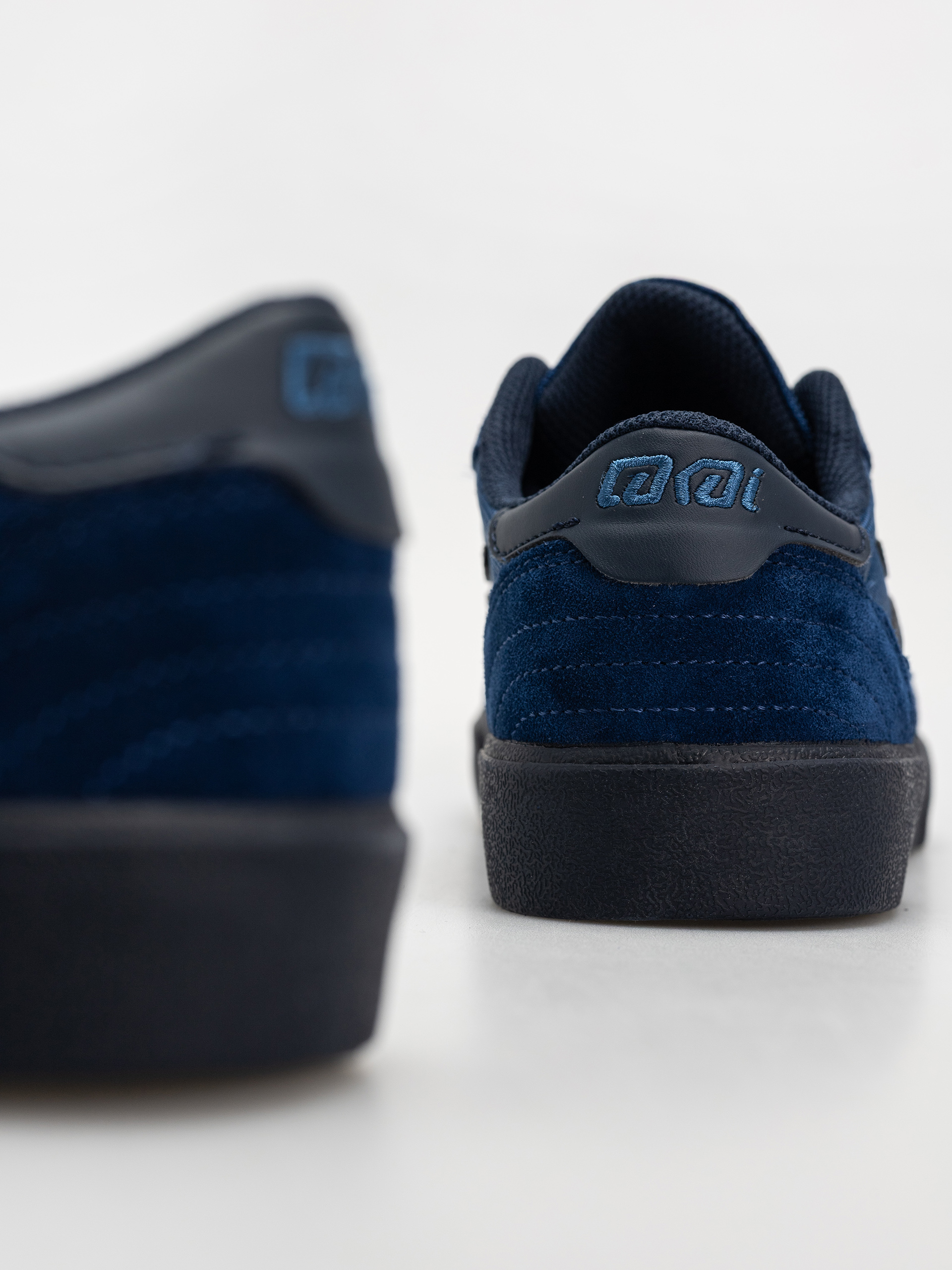 Topánky Lakai Cambridge (estate blue suede monochrome)