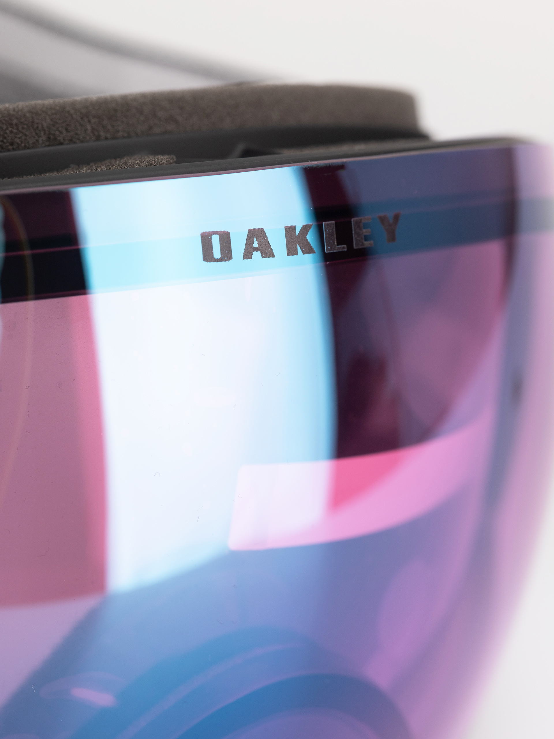 Snowboardové okuliare Oakley Flight Deck M (black wired/prizm snow iced iridium)