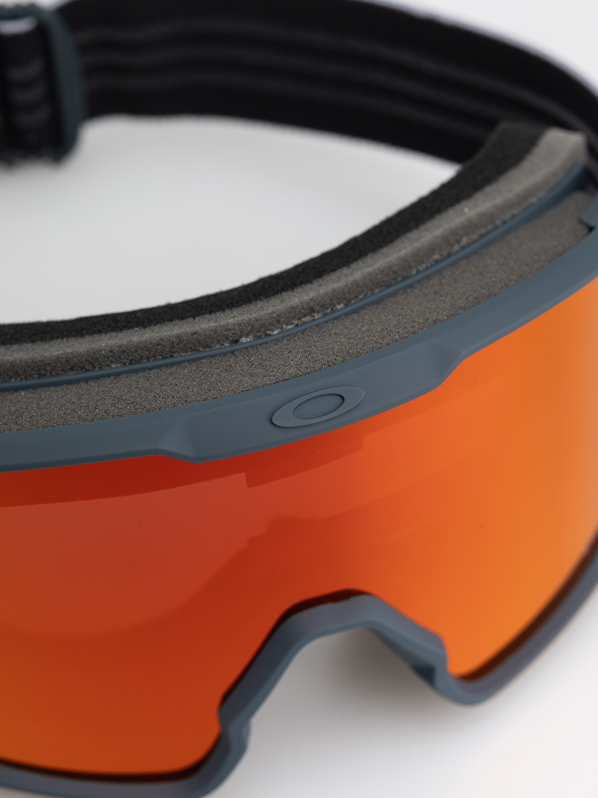 Snowboardové okuliare Oakley Line Miner M (ink haze/prizm snow torch iridium)