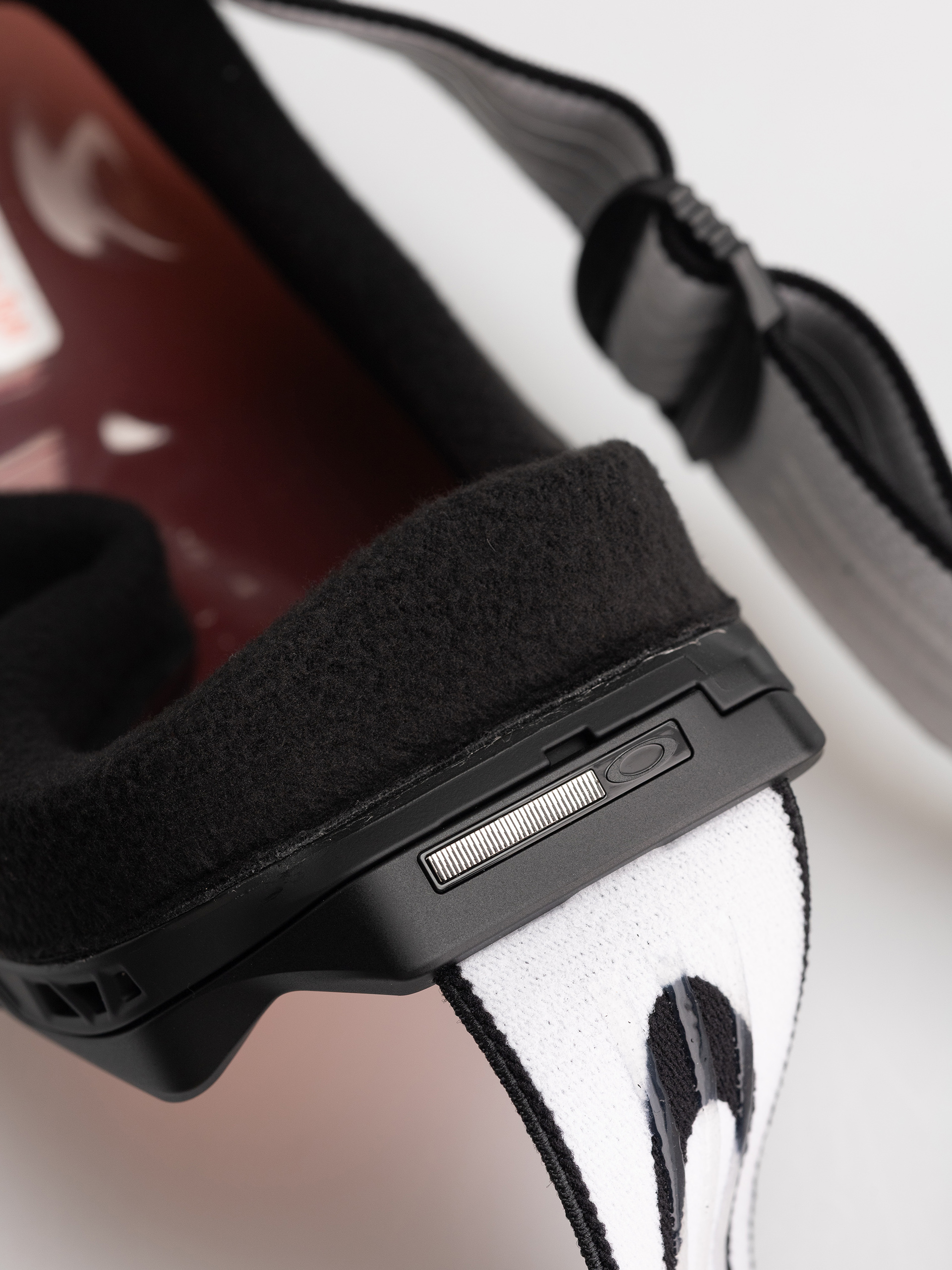 Snowboardové okuliare Oakley Flow Scape M (matte black/prizm torch & prizm iced)