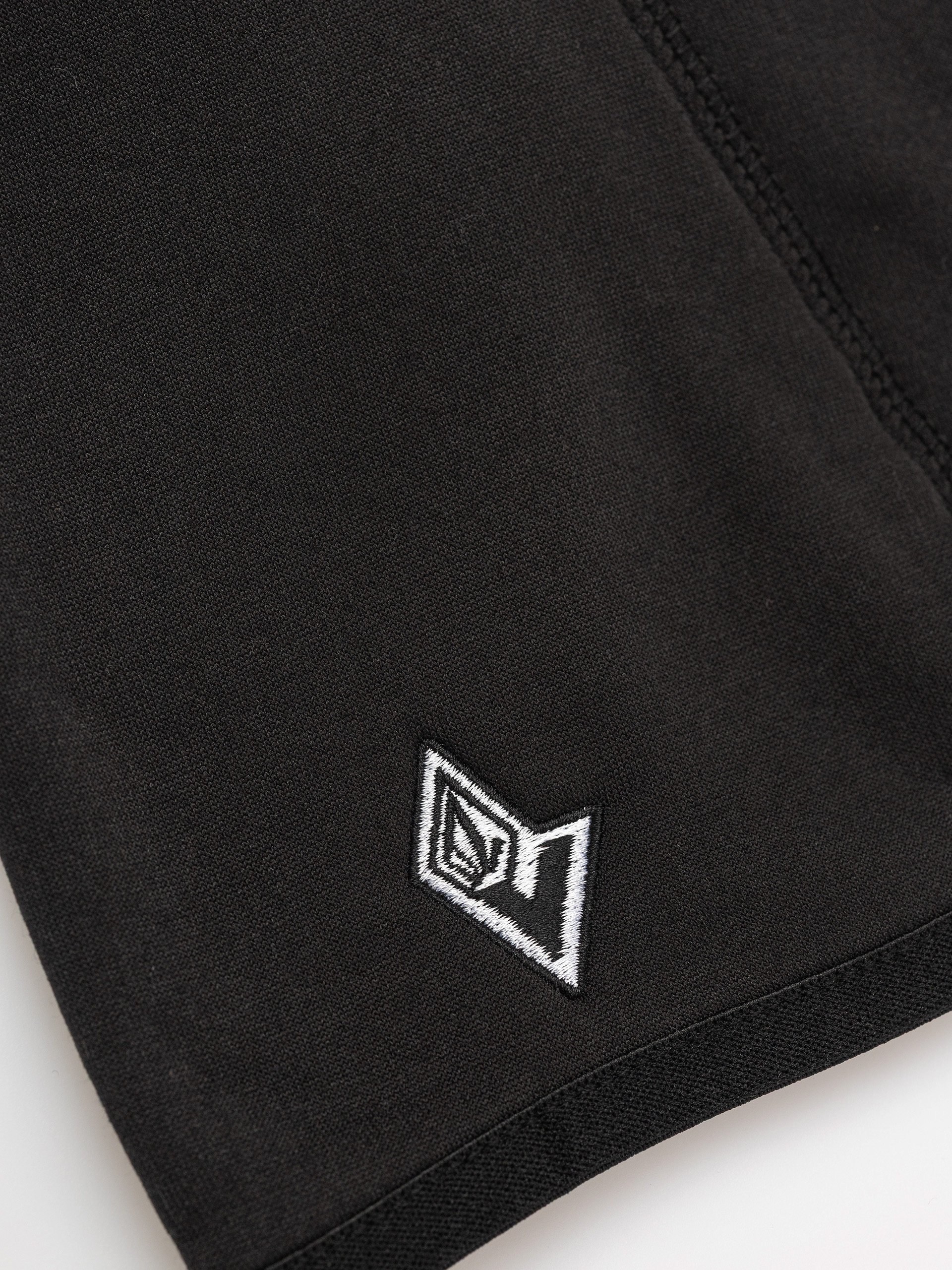 Šatka Volcom Face Pow (black)