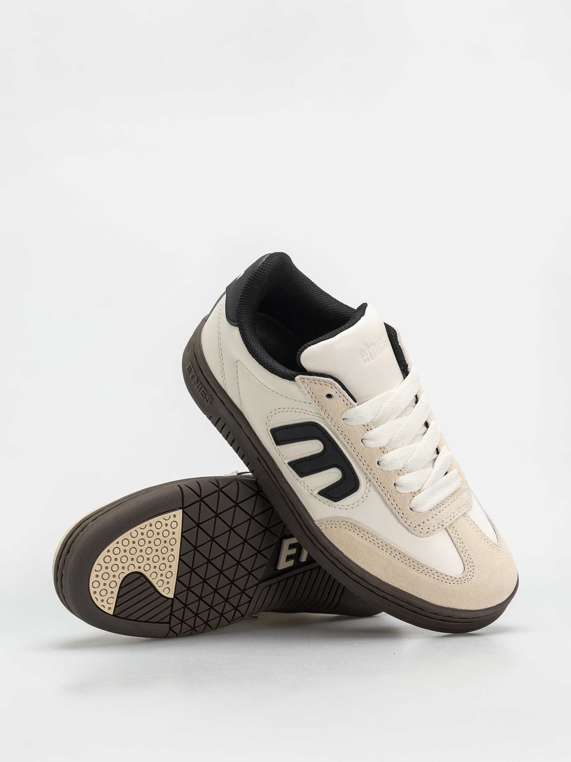 Topánky Etnies Locut (white/black/gum)