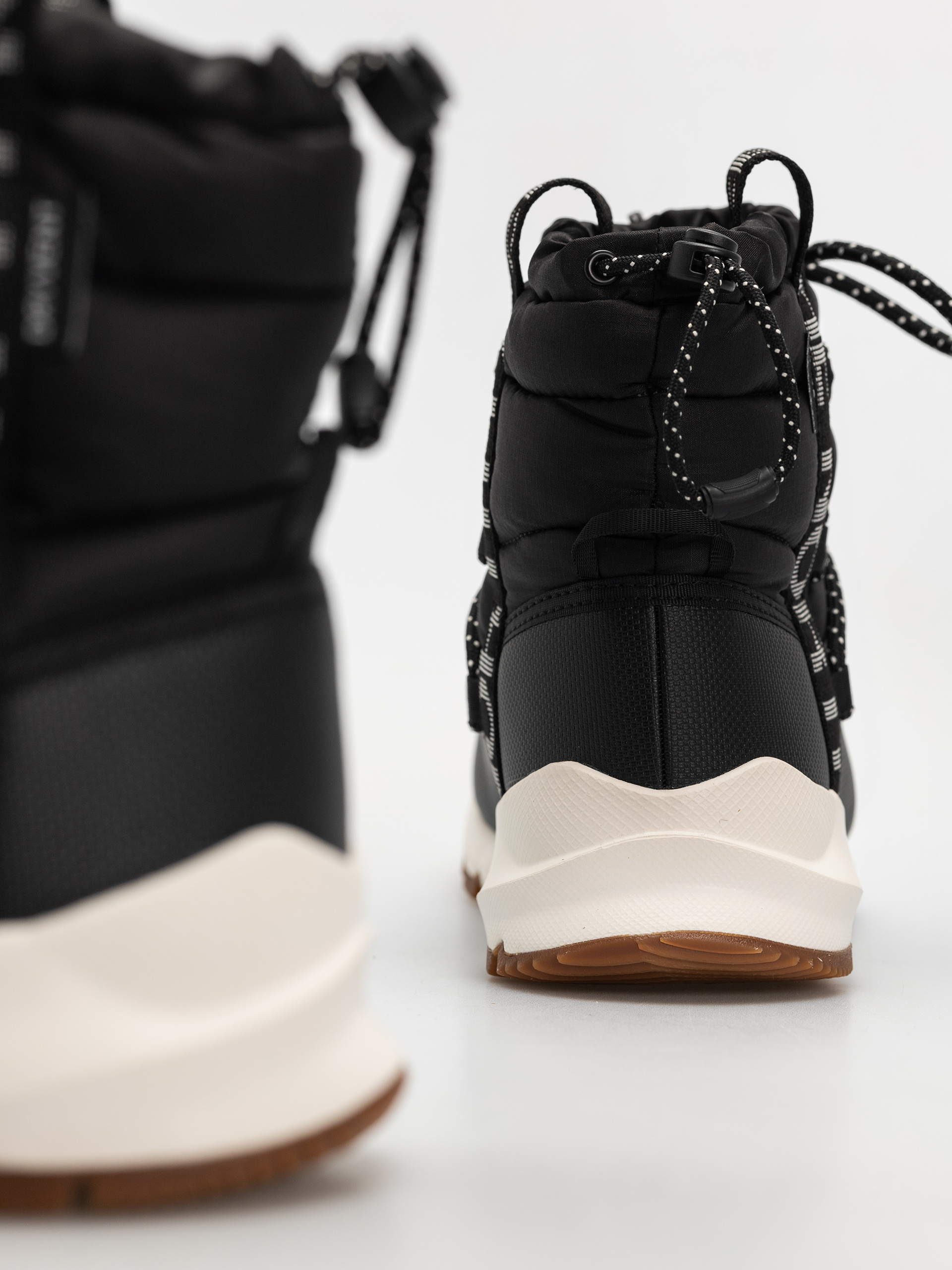 Topánky The North Face Thermoball Lace Up Wp Wmn (tnf black/gardenia white)