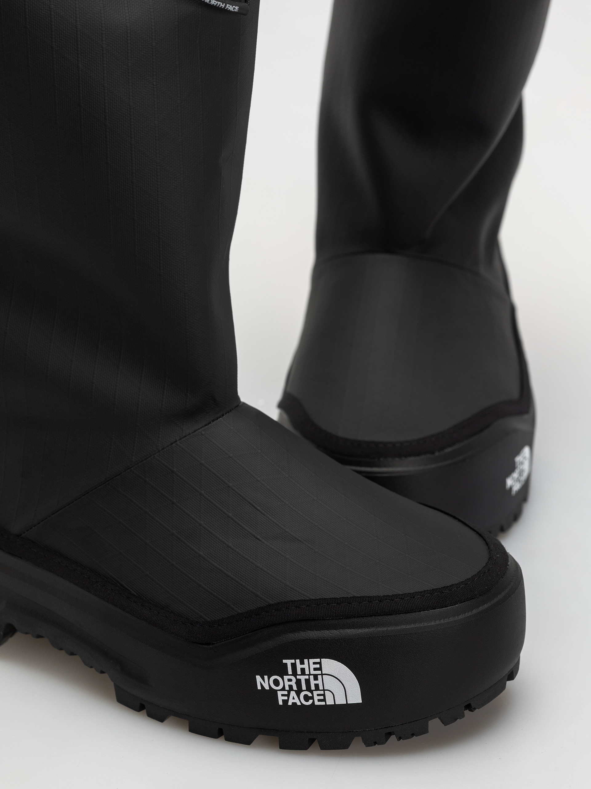 Topánky The North Face Base Camp 200 Wp (tnf black/tnf black)