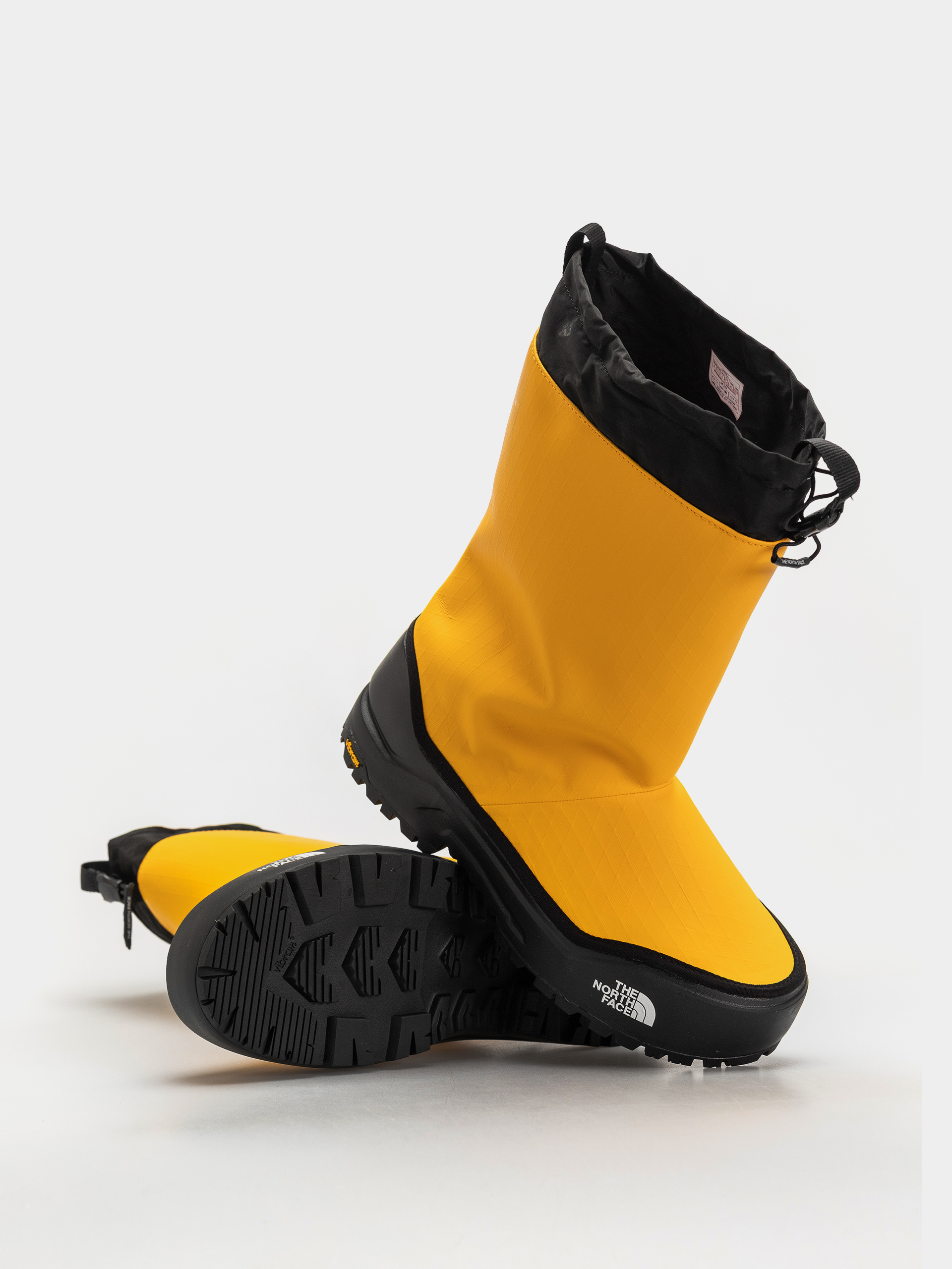 Topánky The North Face Base Camp 200 Wp (summit gold/tnf black)