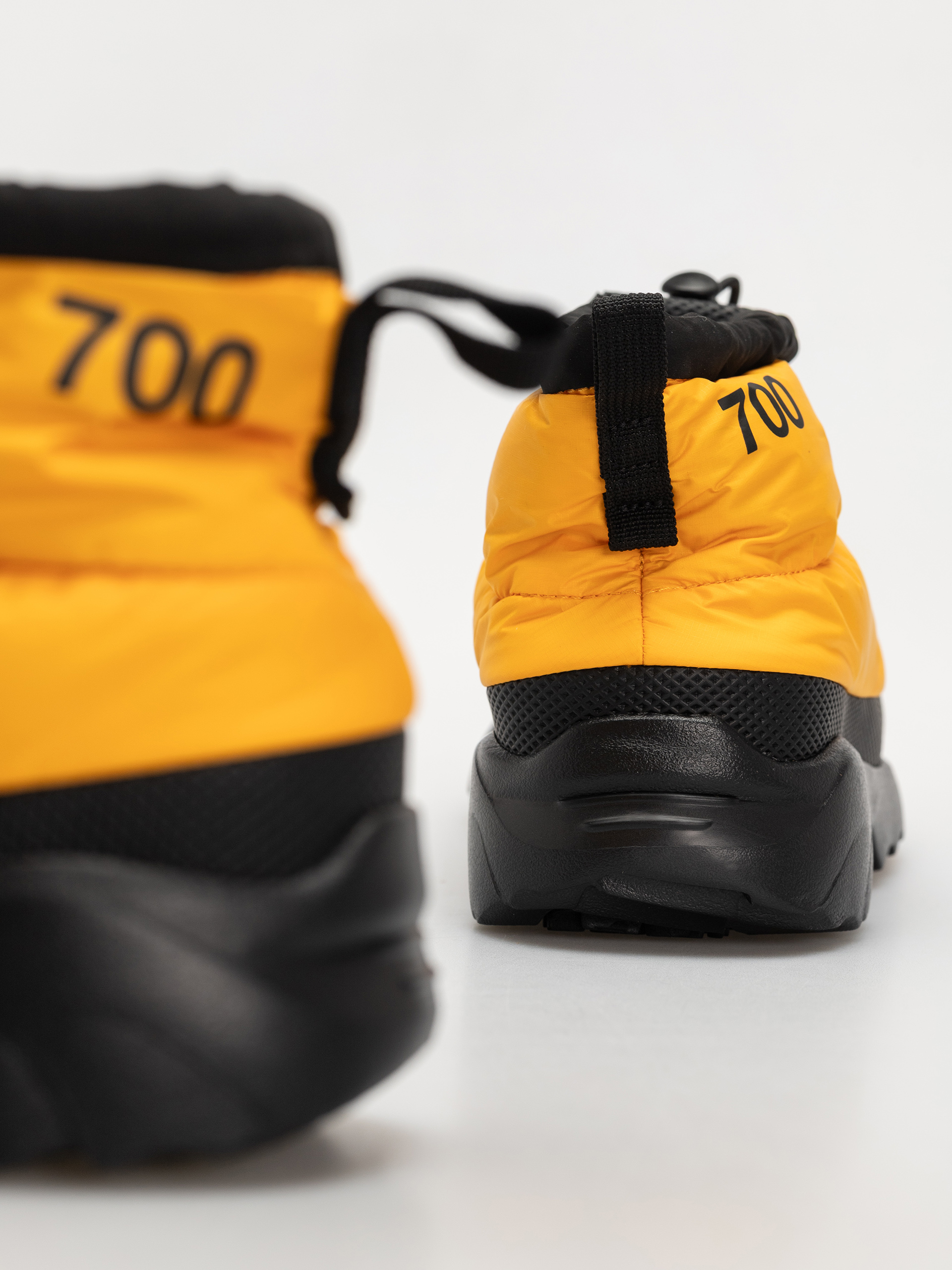 Topánky The North Face Nuptse Traction Chukka (summit gold/tnf black)
