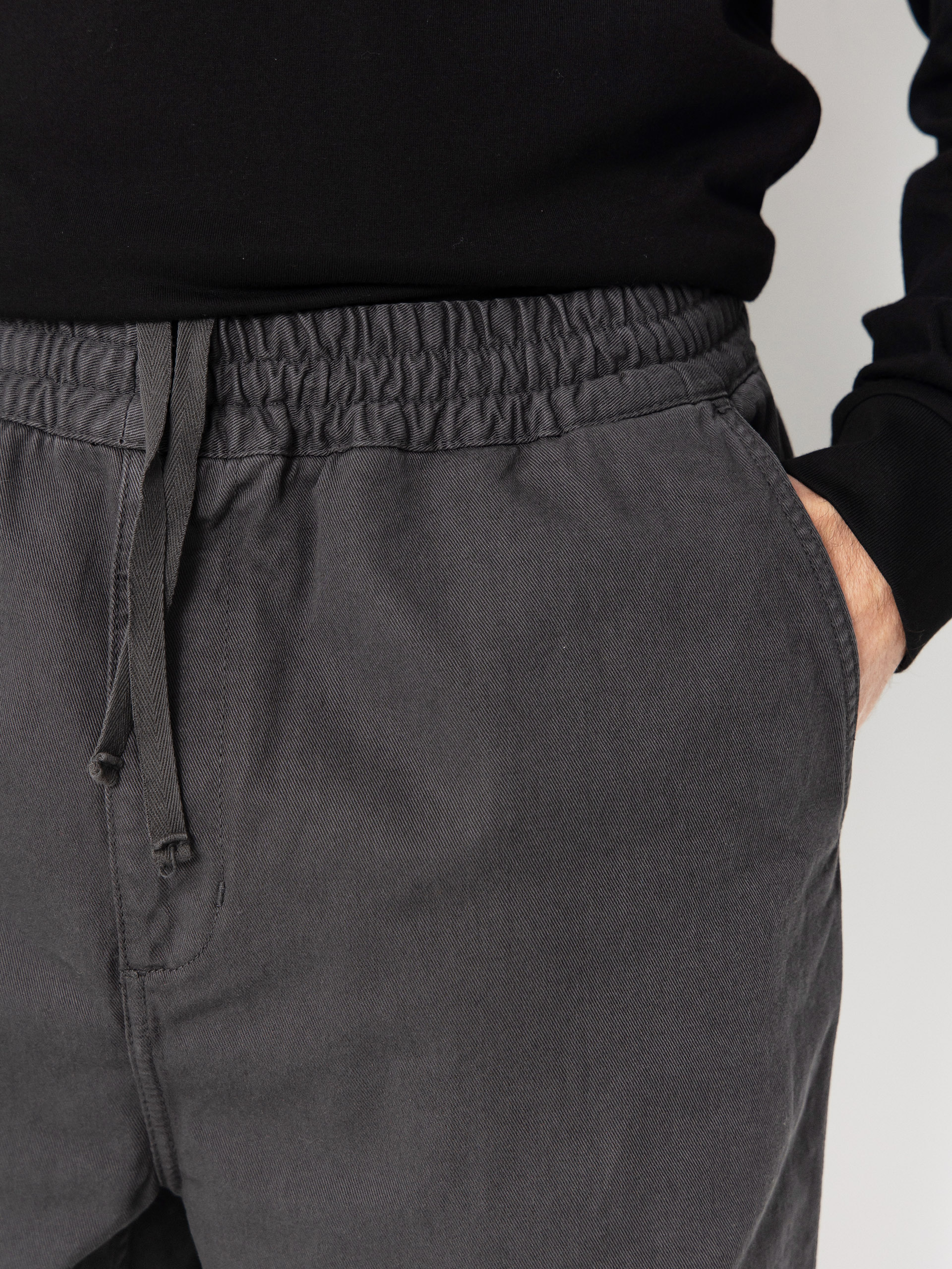 Nohavice Carhartt WIP Flint (graphite/garment dyed)