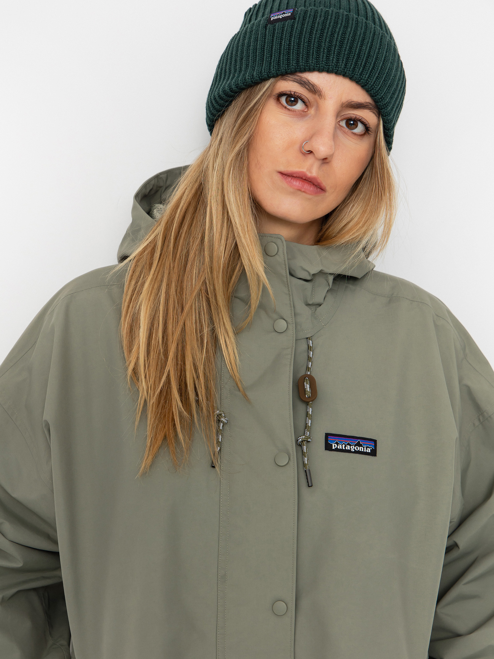Bunda Patagonia Outdoor Everyday Rain Wmn (river rock green)