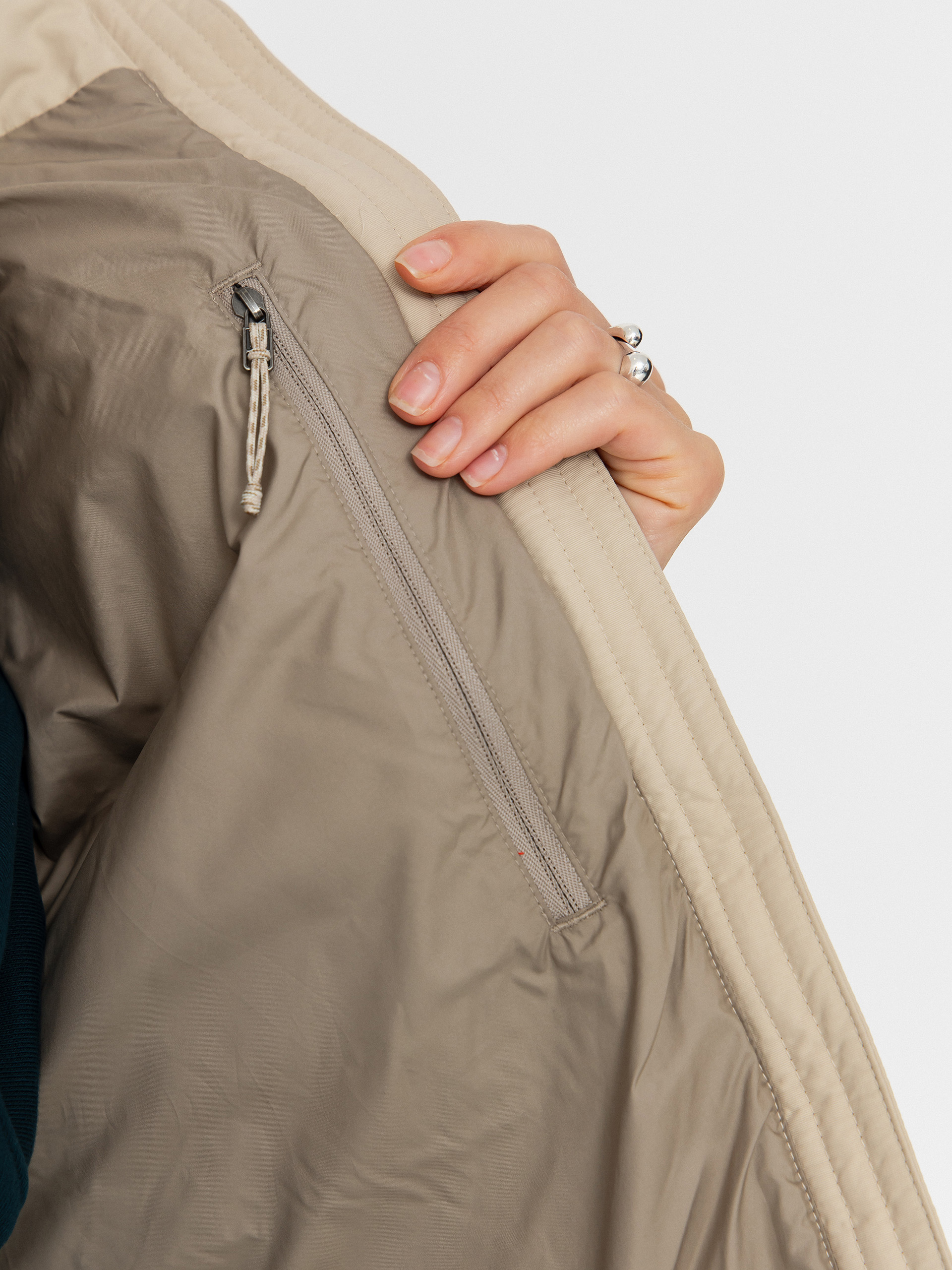Bunda Patagonia Downdrift Wmn (oar tan w/seabird grey)