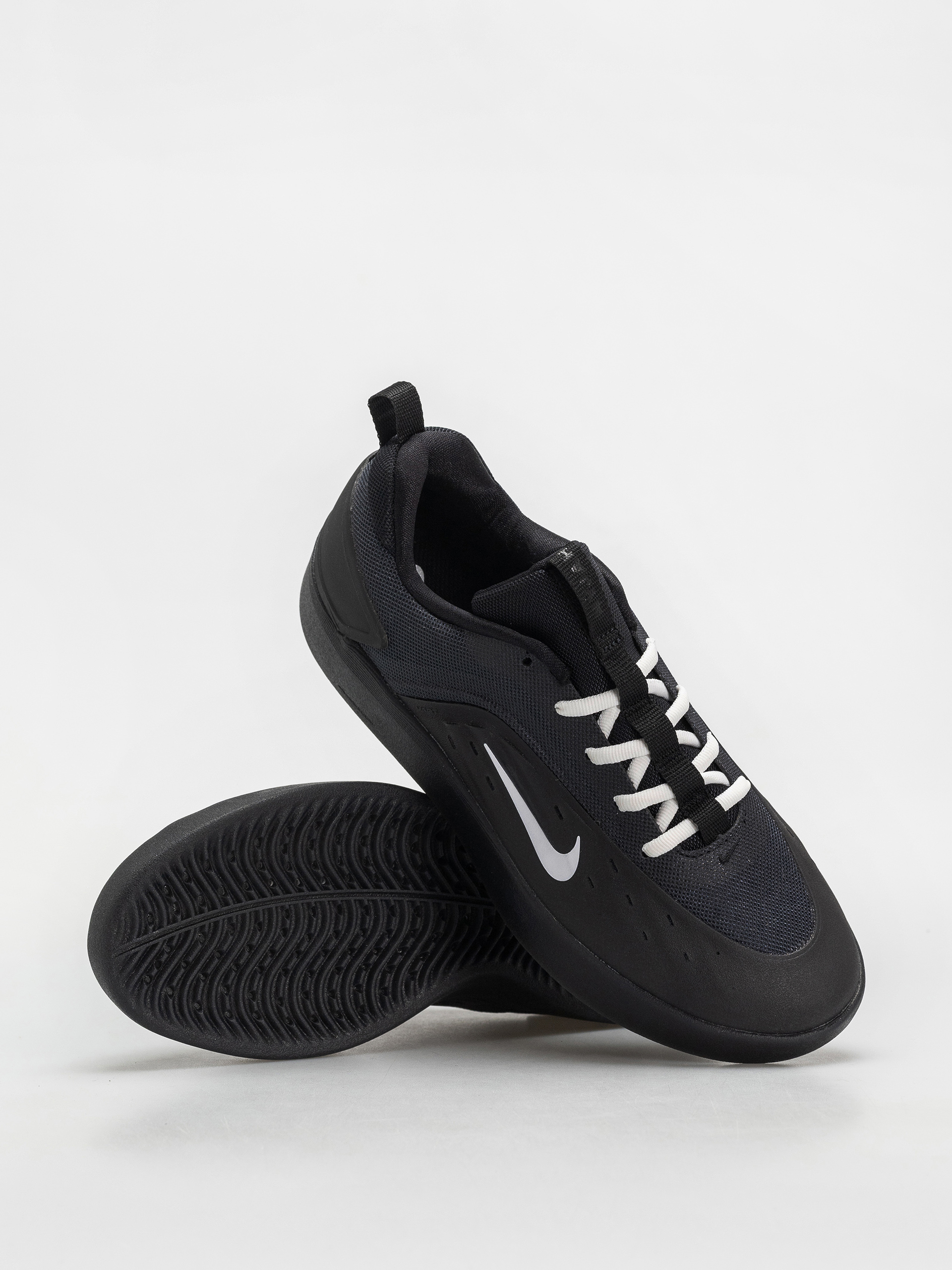 Topánky Nike SB Zoom Nyjah 4 (black/white black white)