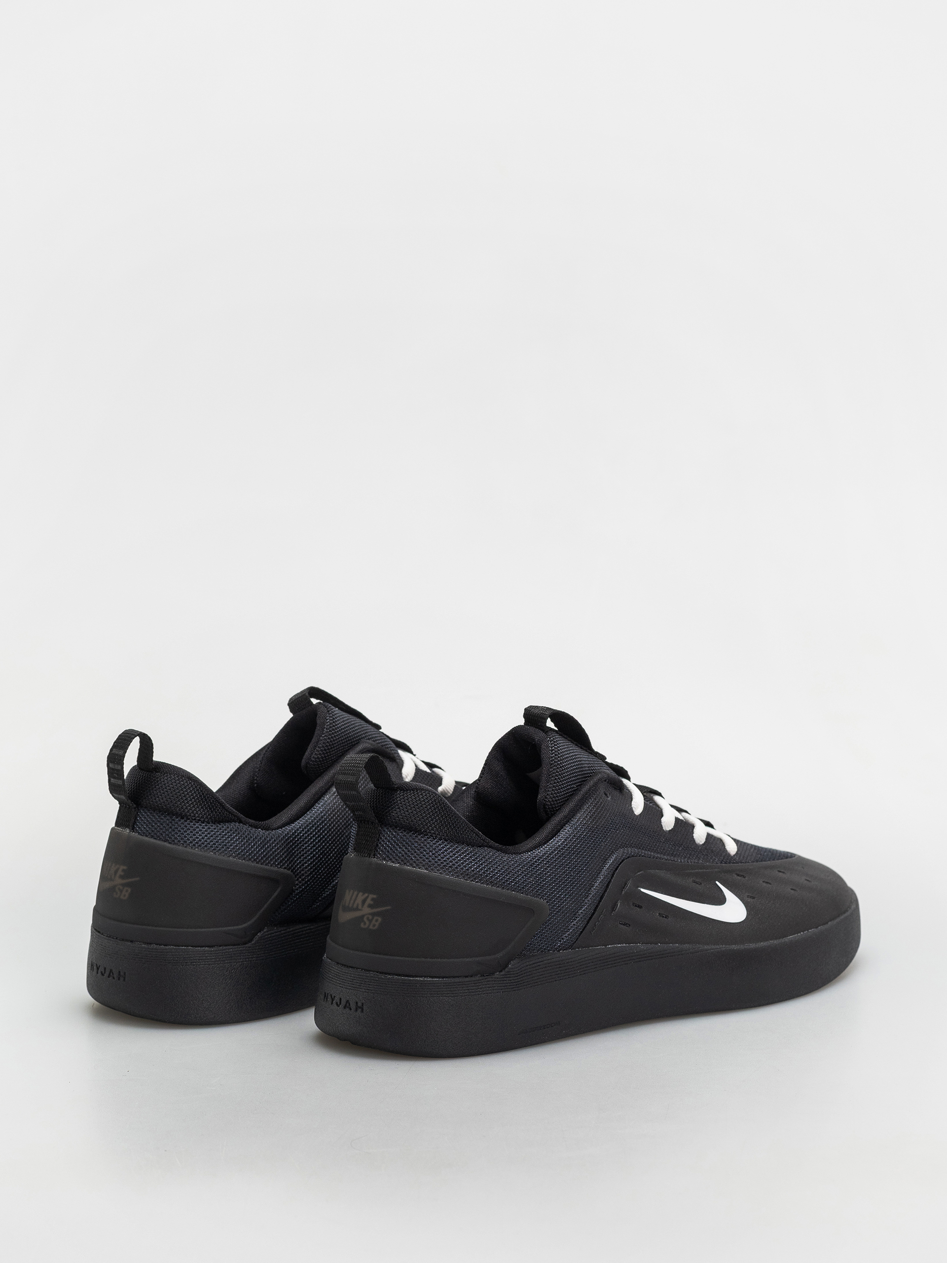 Topánky Nike SB Zoom Nyjah 4 (black/white black white)