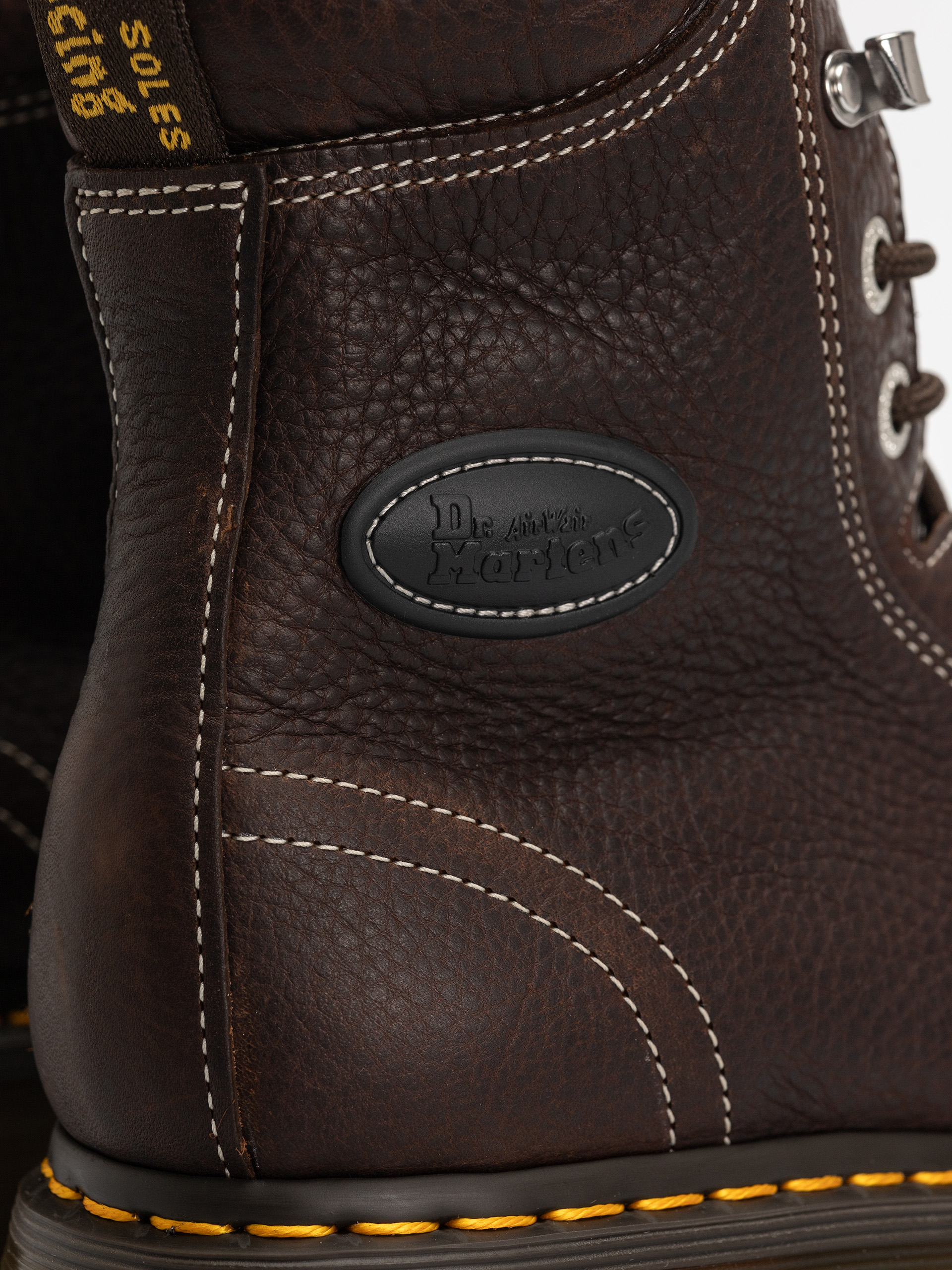 Topánky Dr. Martens Buzz 8i Wmn (dark brown grizzly)