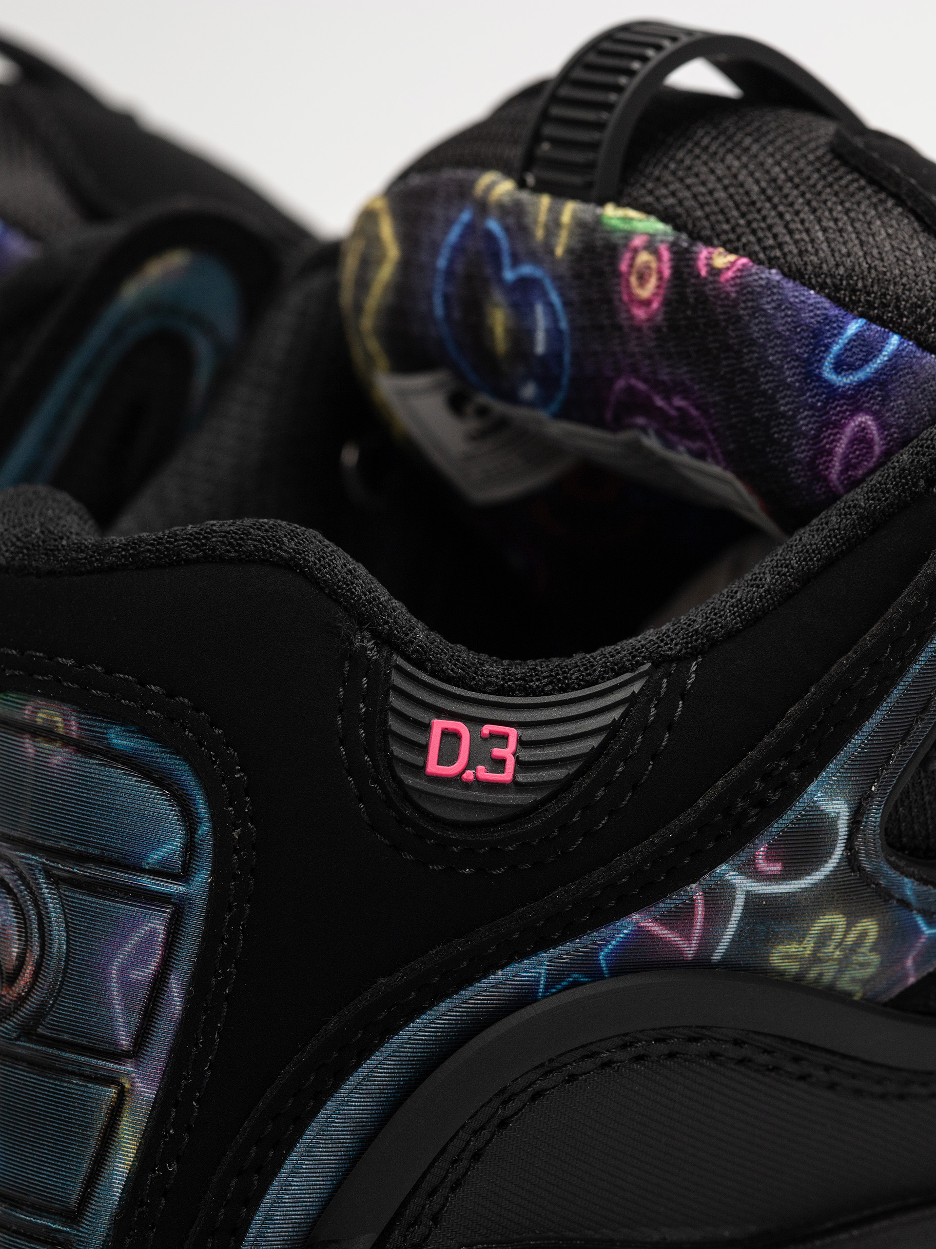 Topánky Osiris D3 2001 (black/pink/holo)