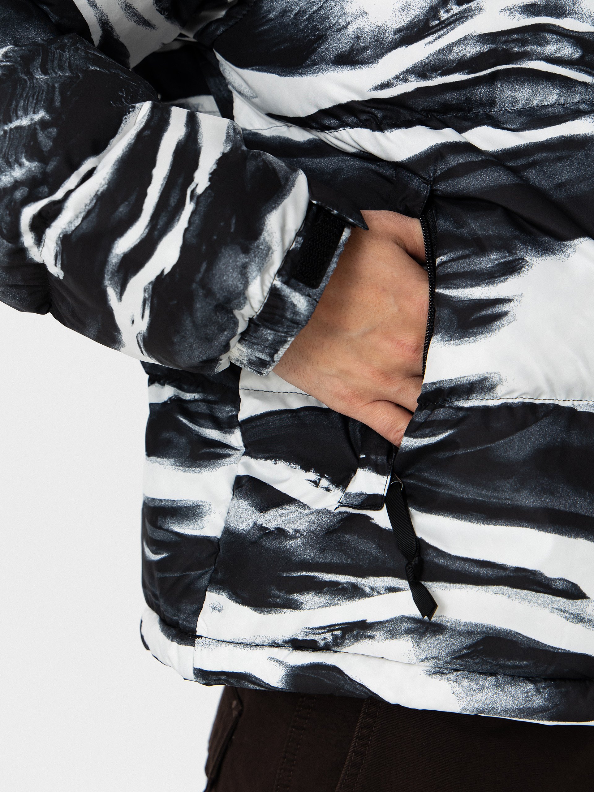 Bunda The North Face 1996 Retro Nuptse Print (tnf black edge of light)