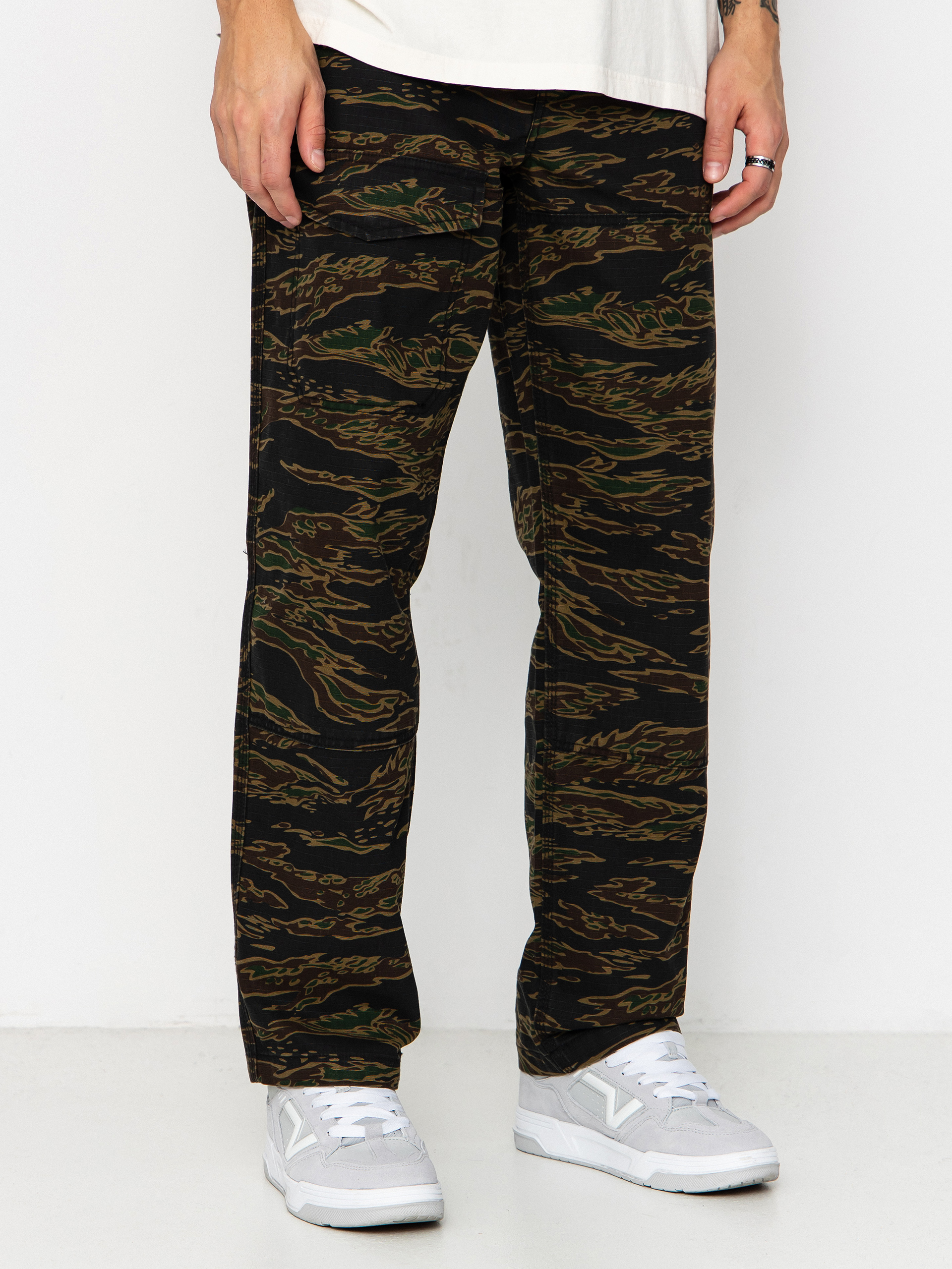 Nohavice Vans Skate Loose Atiba Haze Cargo (black camo)