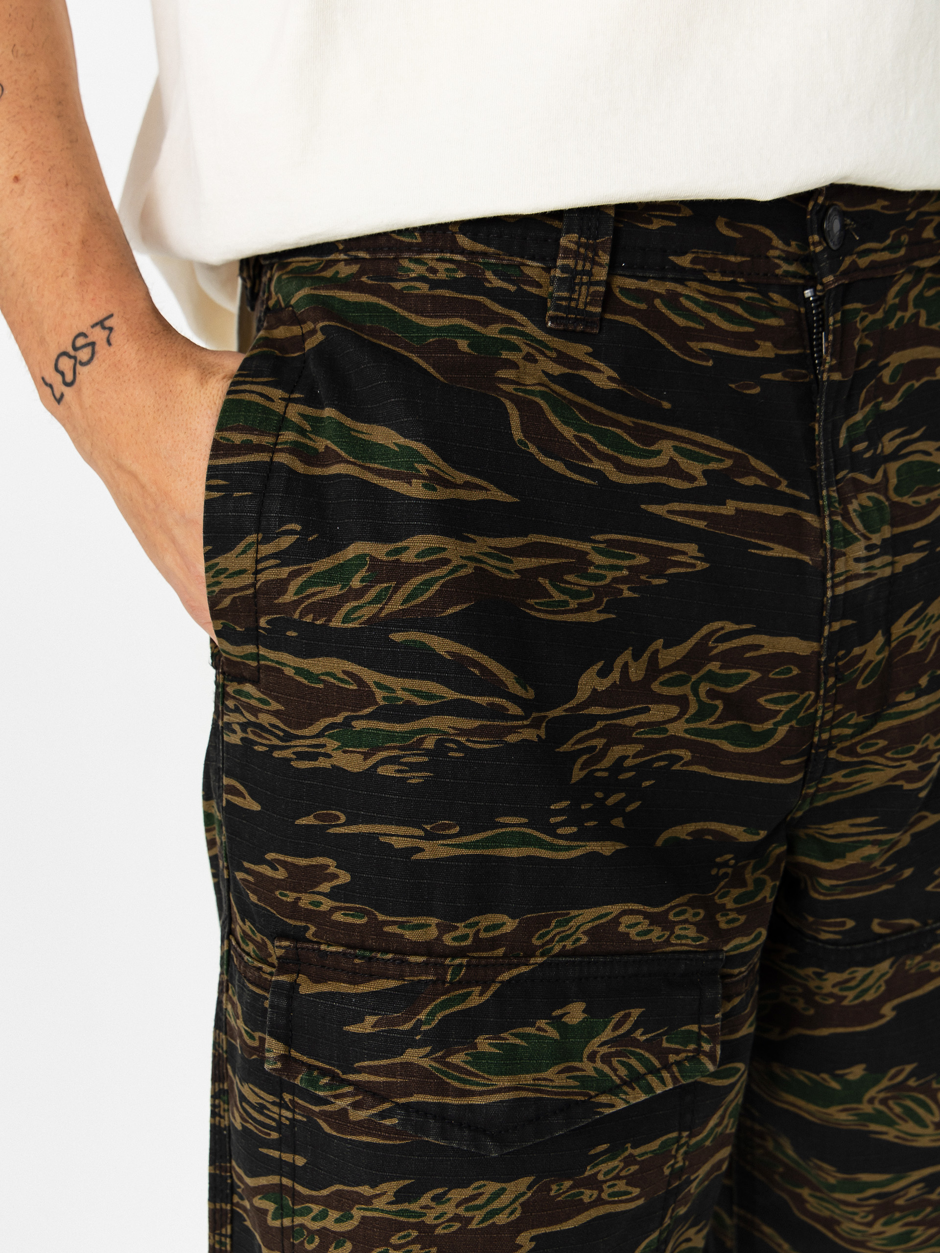 Nohavice Vans Skate Loose Atiba Haze Cargo (black camo)