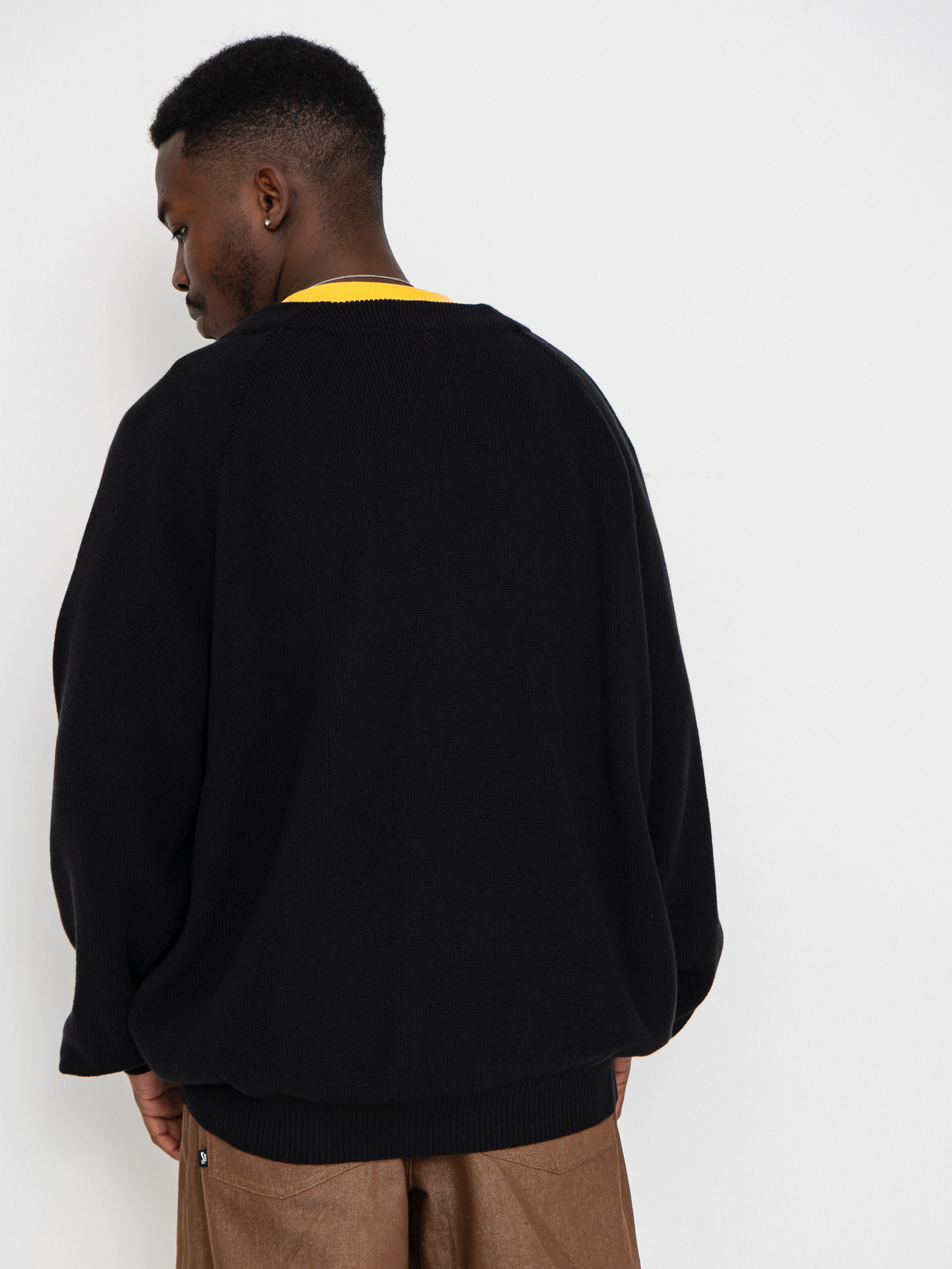 Sveter Nike SB Collegial Cardigan (black)