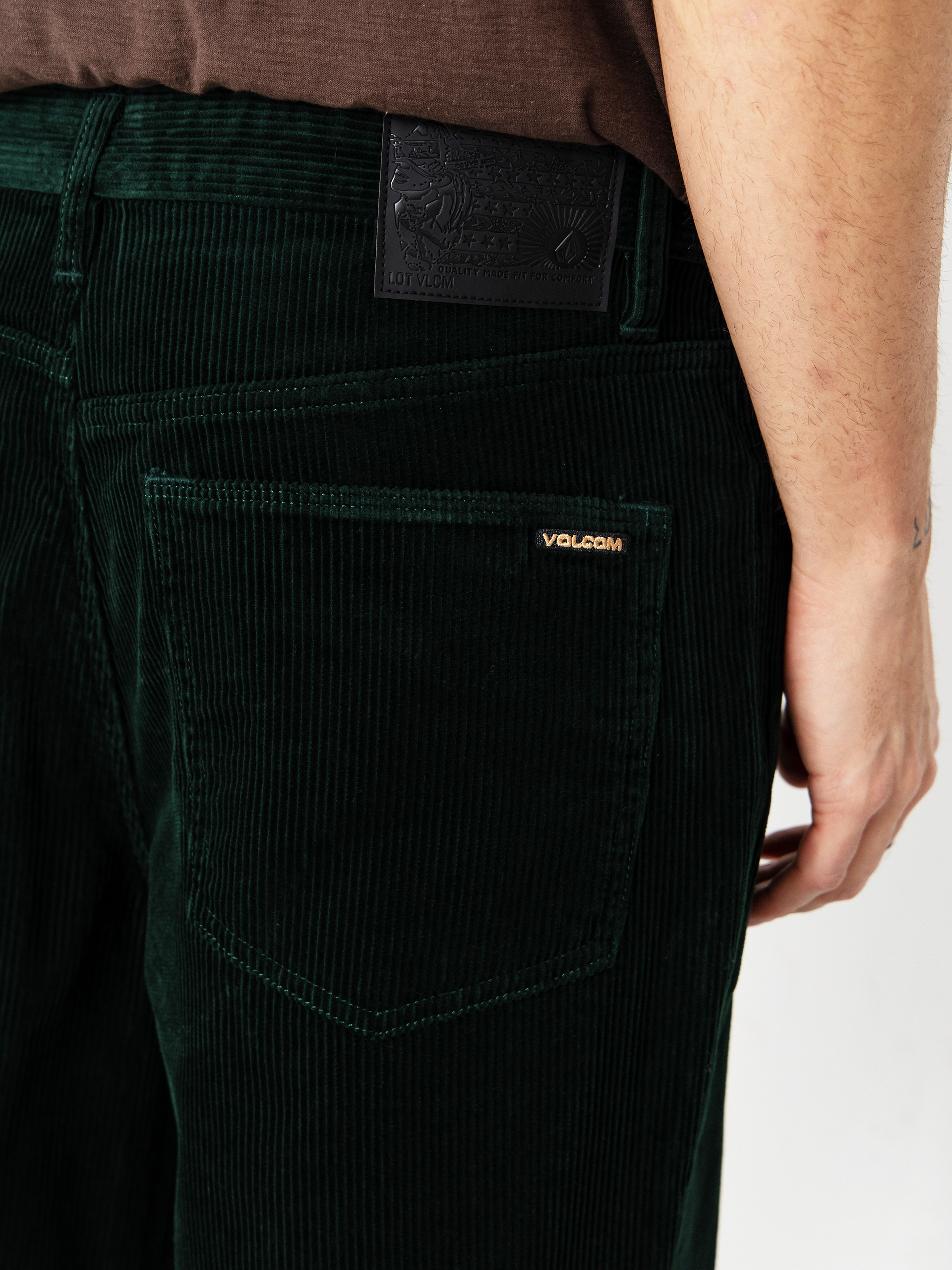 Nohavice Volcom Billow Tapered Cord (scarab)