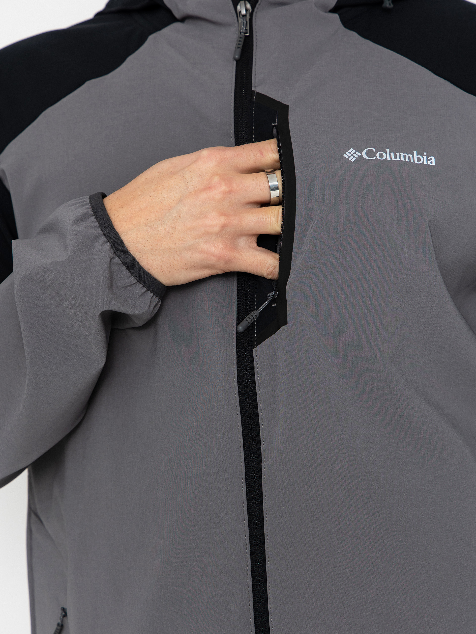 Bunda Columbia Tech Softshell HD (city grey/black)