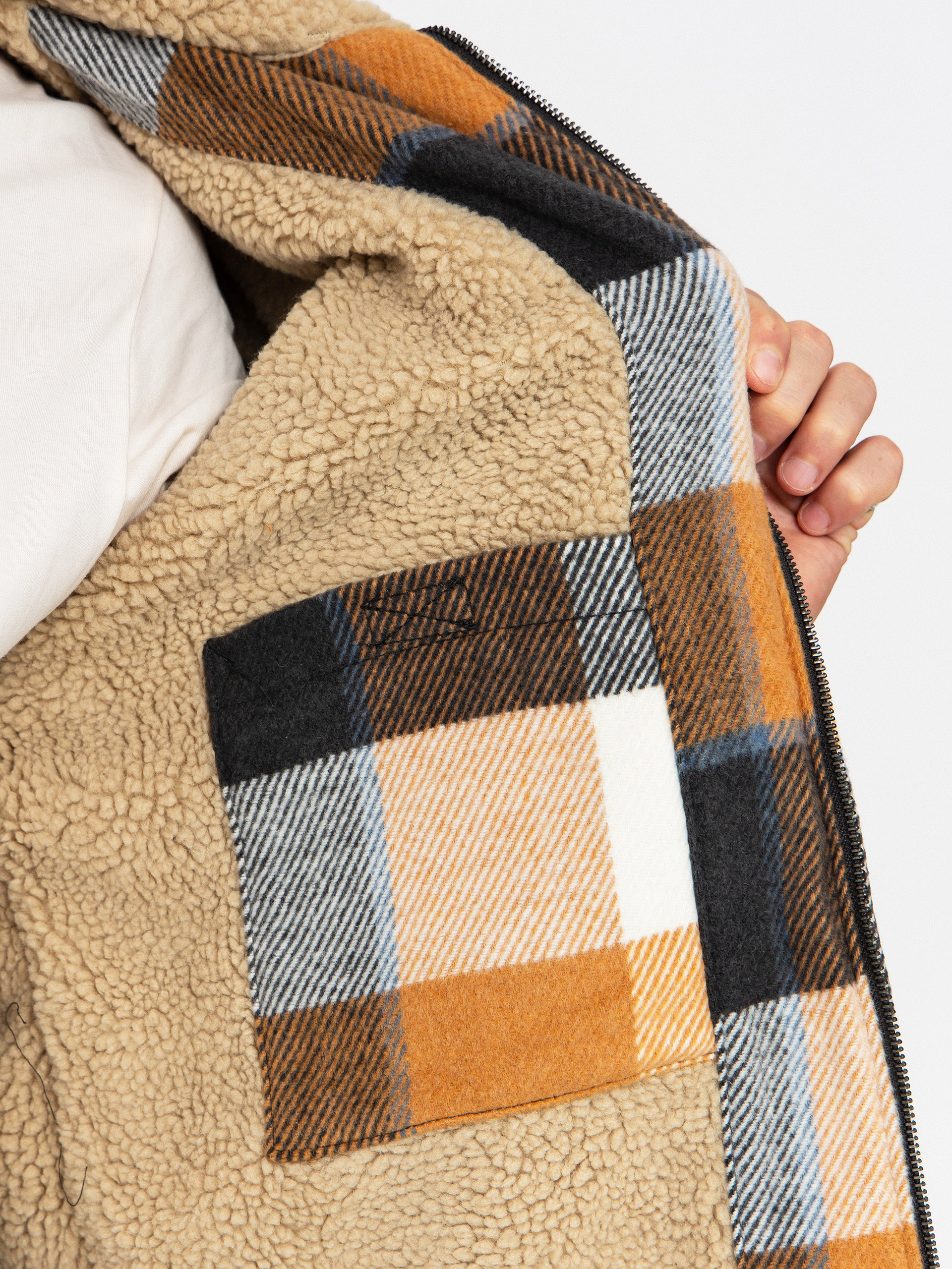 Bunda Quiksilver Dna Sherpa Harrington (almond motherfly check)