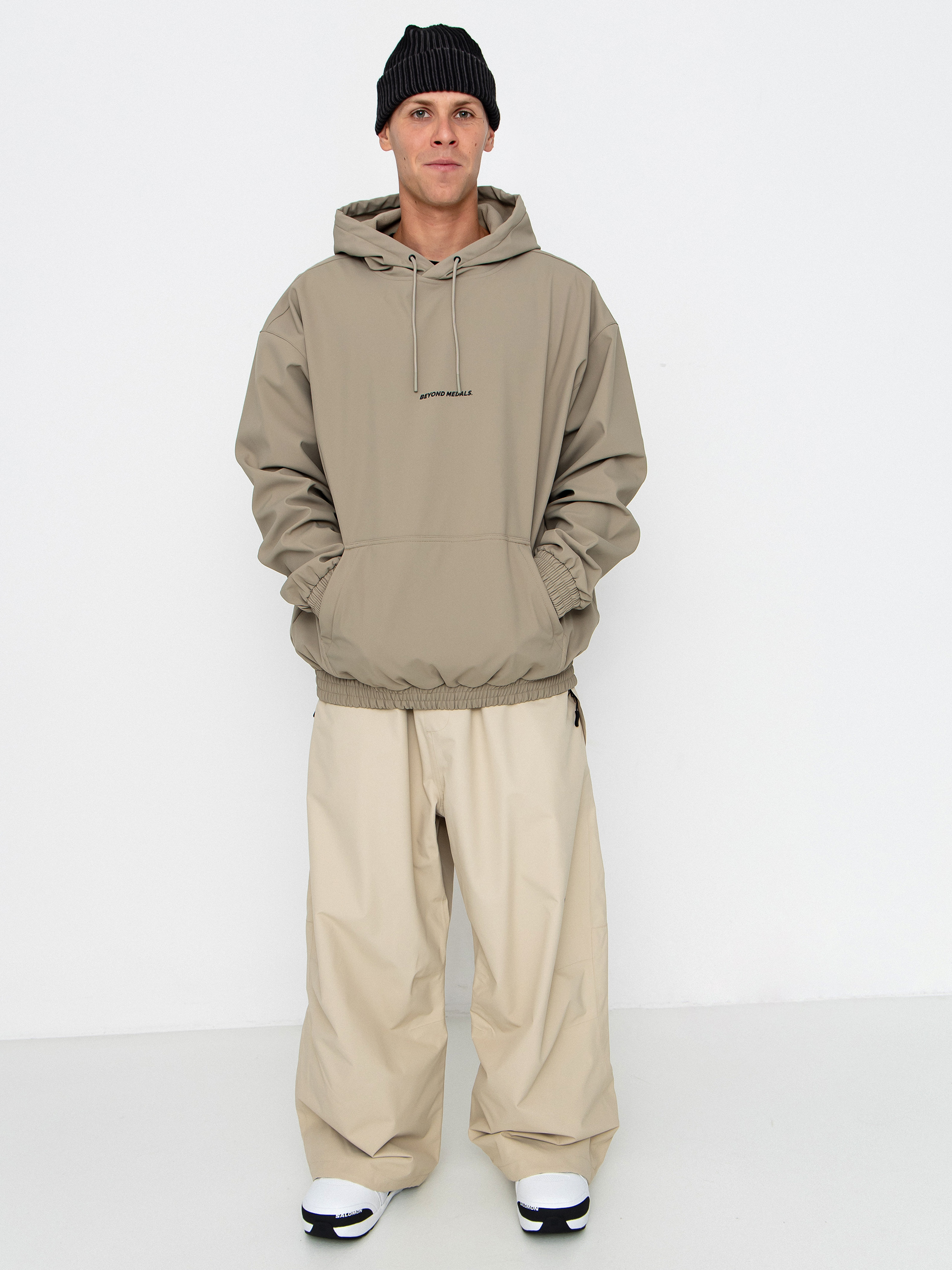 Snowboardovu00e1 bunda Beyond Medals Softshell Hoodie (beige)