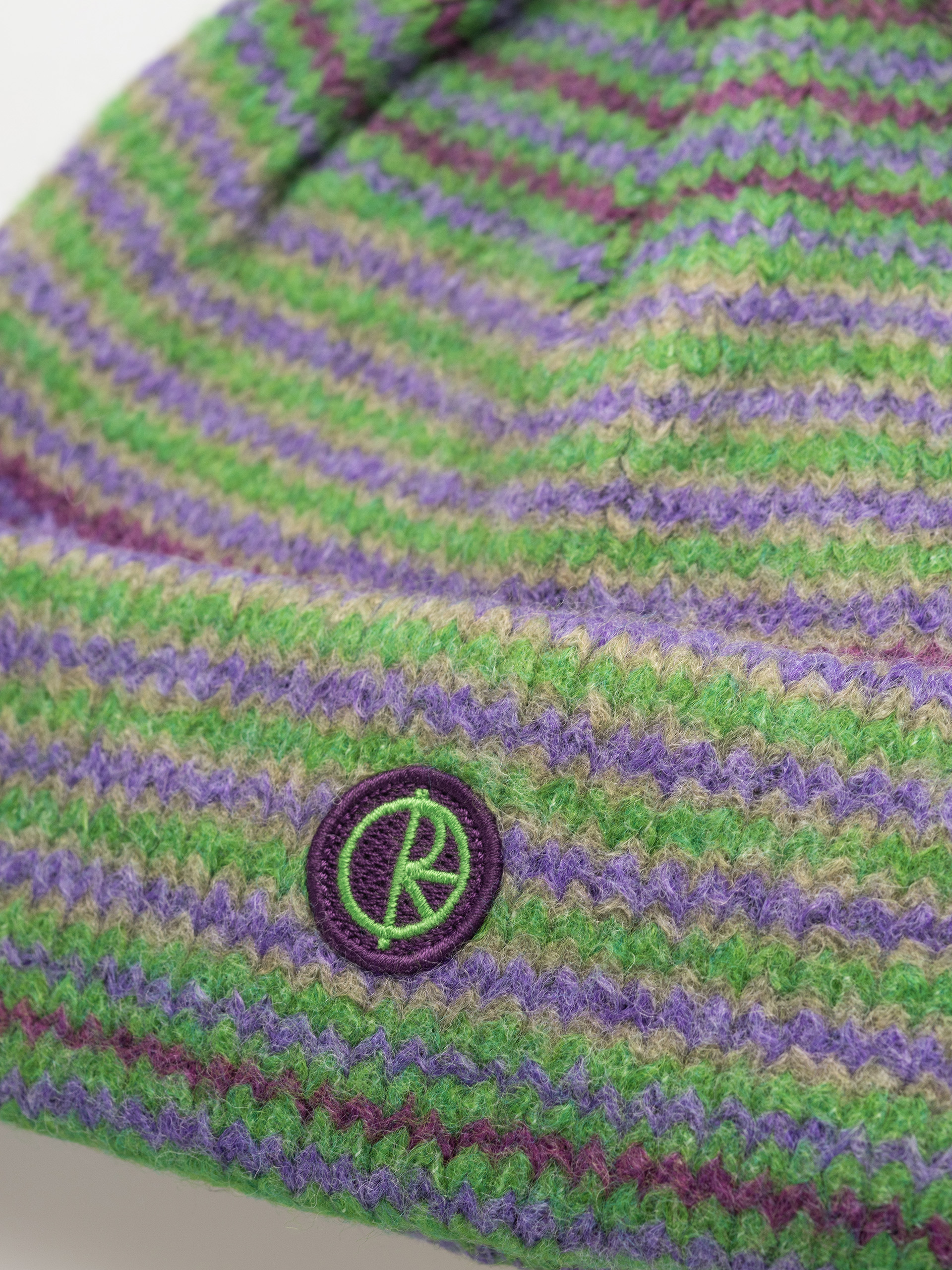 Čiapka Polar Skate George (purple/green)