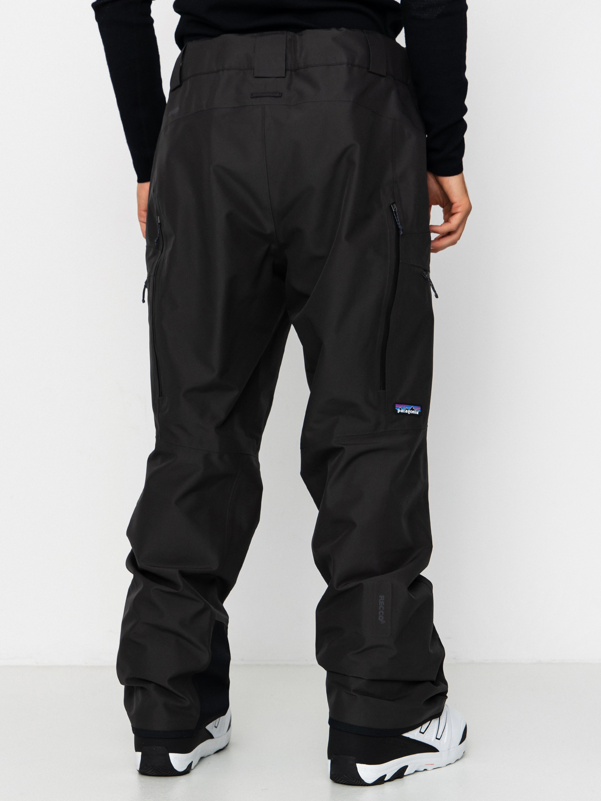 Pánske Snowboardové nohavice Patagonia Powder Town Reg (black)