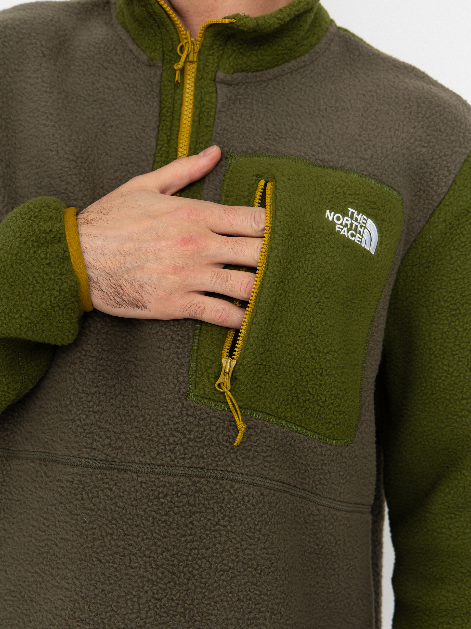 Pánsky Flísová mikina The North Face Yumiori 1/4 Zip (new taupe green/woodlan)